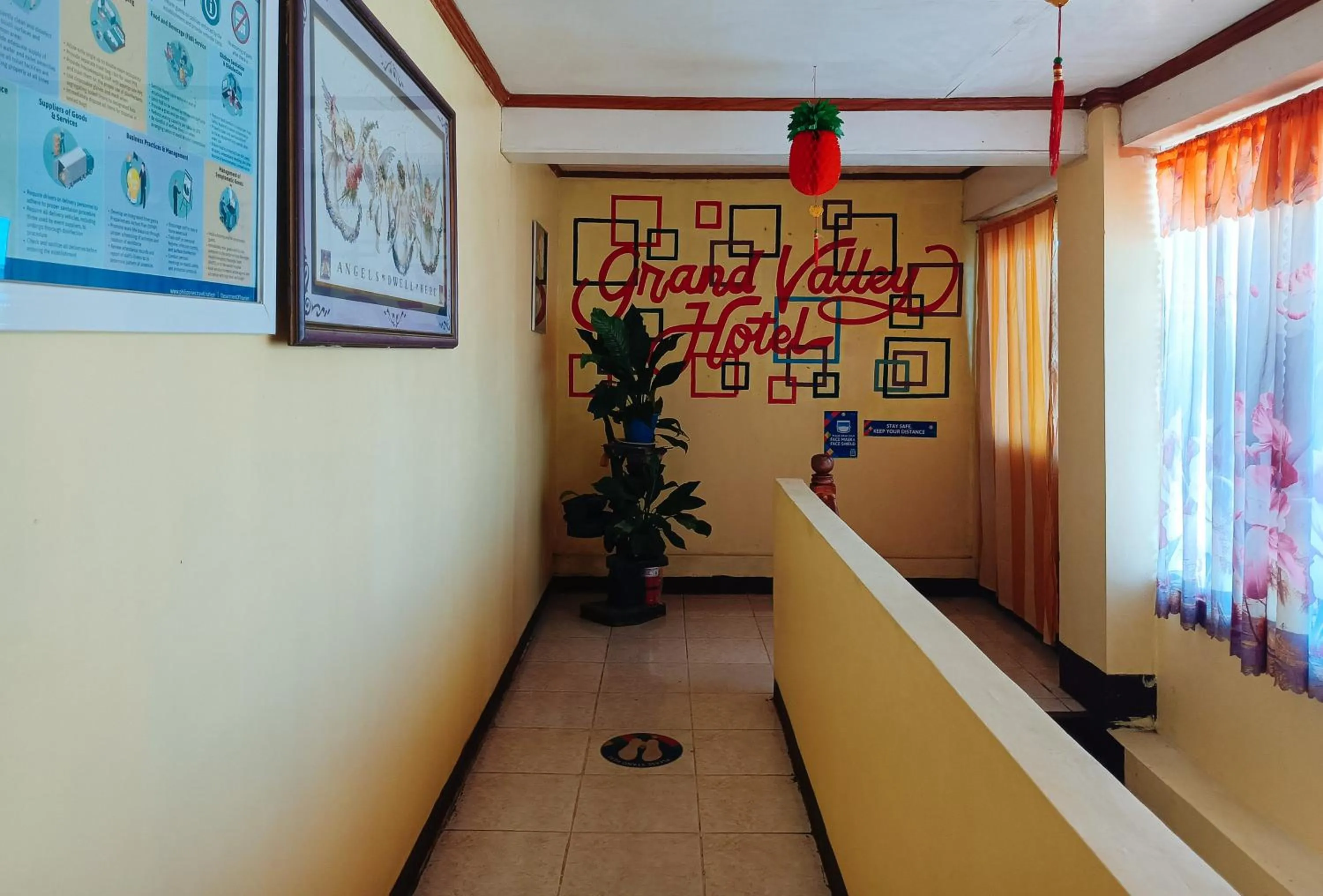 Area and facilities in RedDoorz @ Grand Valley Hotel Junction Luna Cagayan