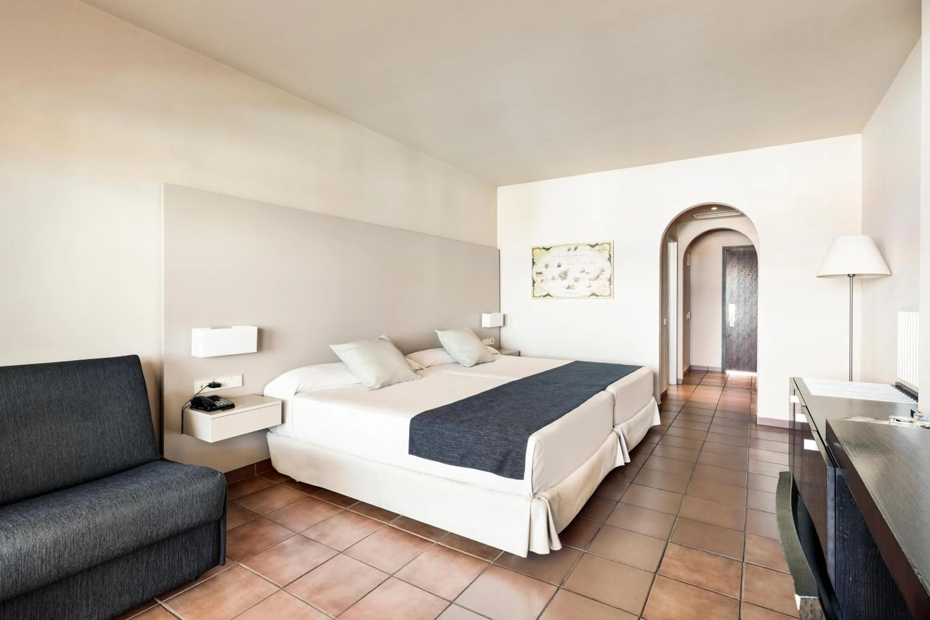 Photo of the whole room, Bed in Hotel Best Jacaranda