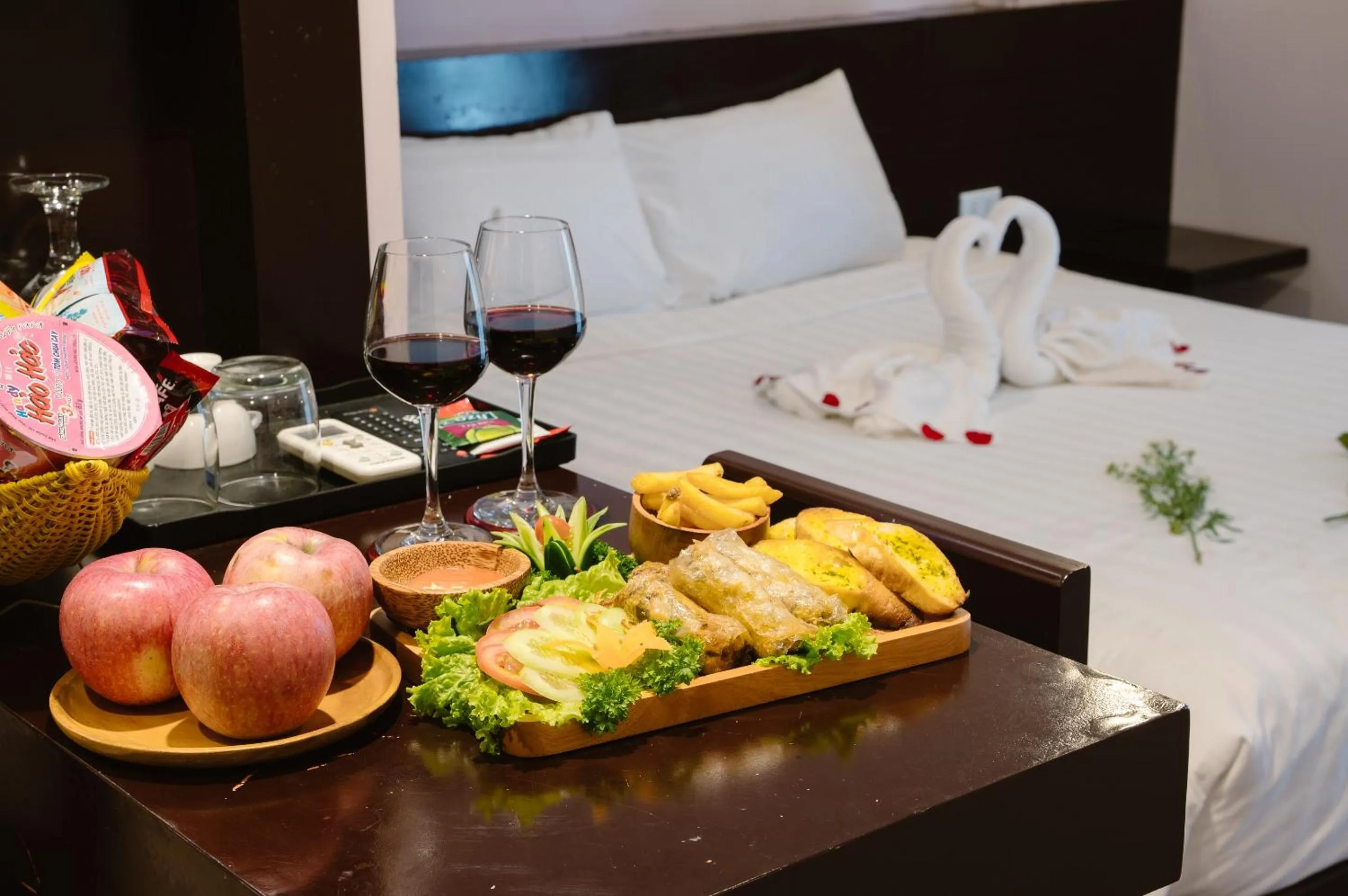 Food and drinks in NALINI Hotel & Apartment