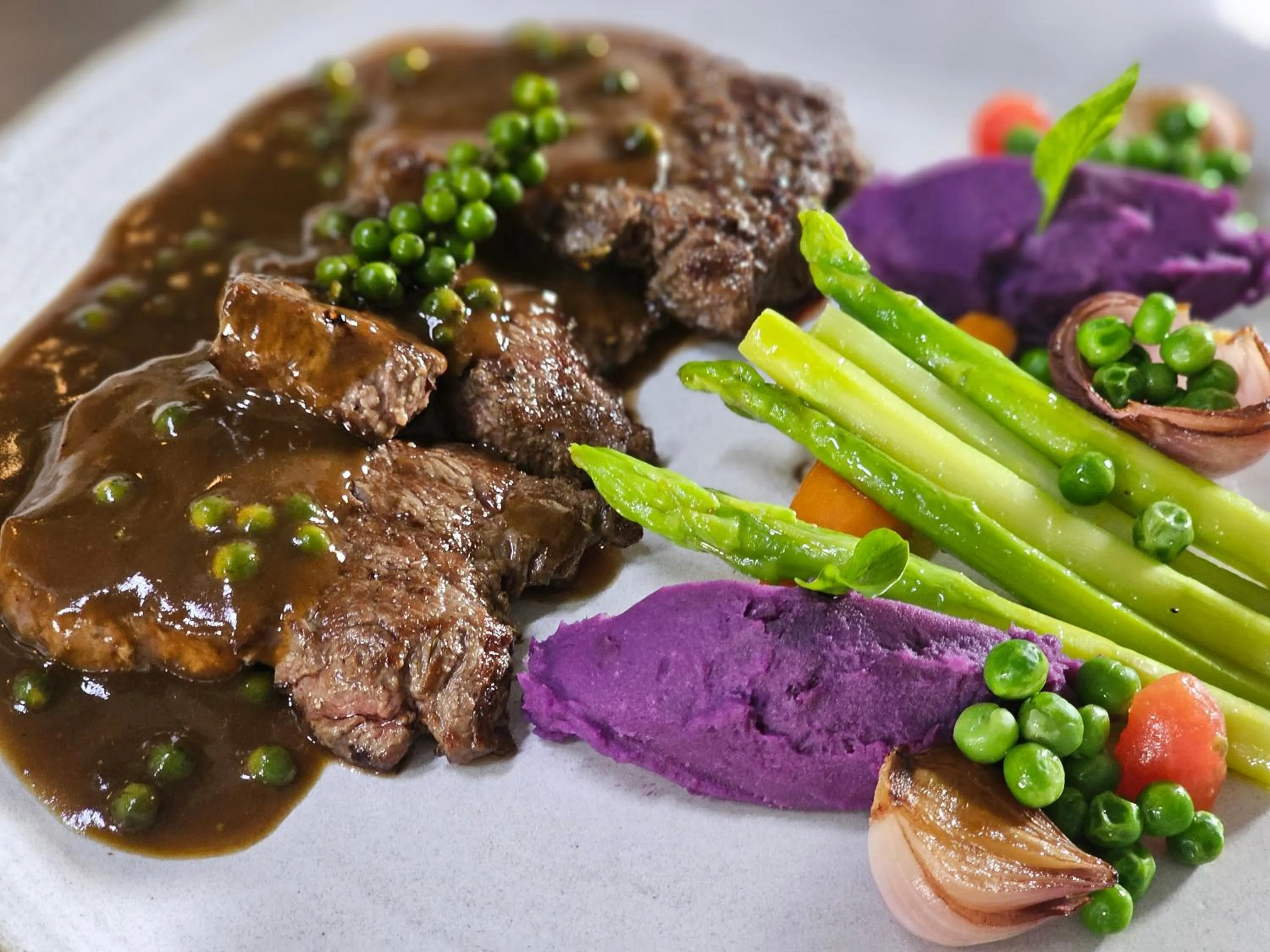 Meals in WAKA VILLA Private Pool Resort & Spa - Adults Only