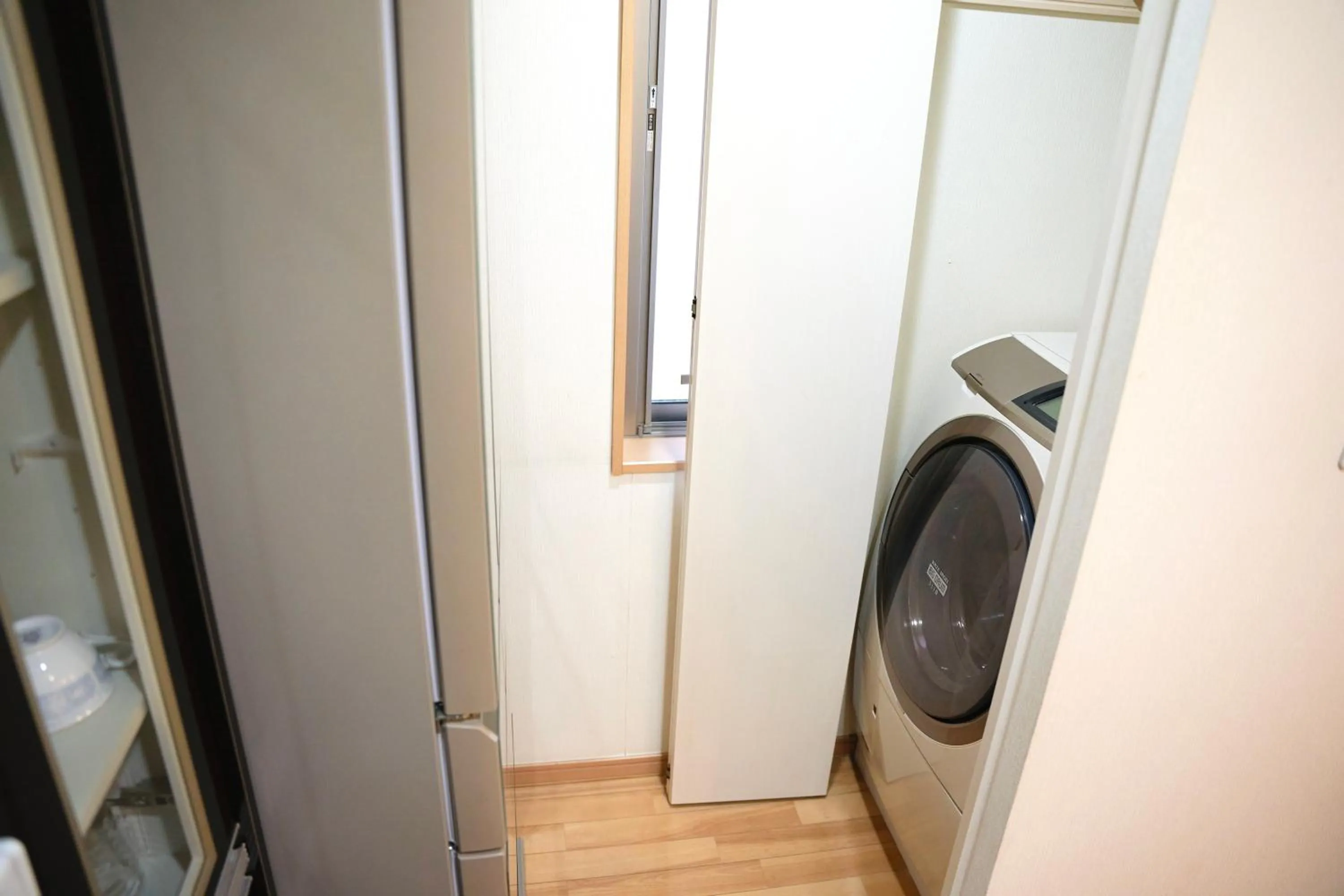 washing machine in Higashi Shinjuku Modern house