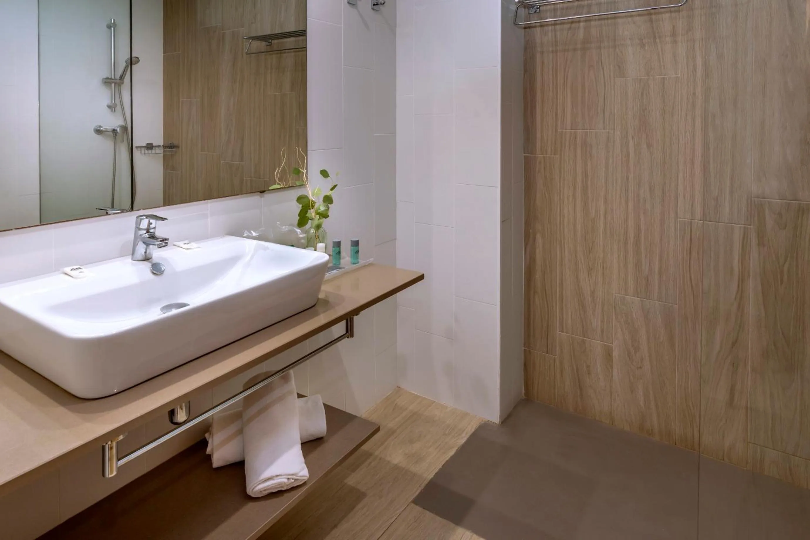 Bathroom in 4R Gran Regina