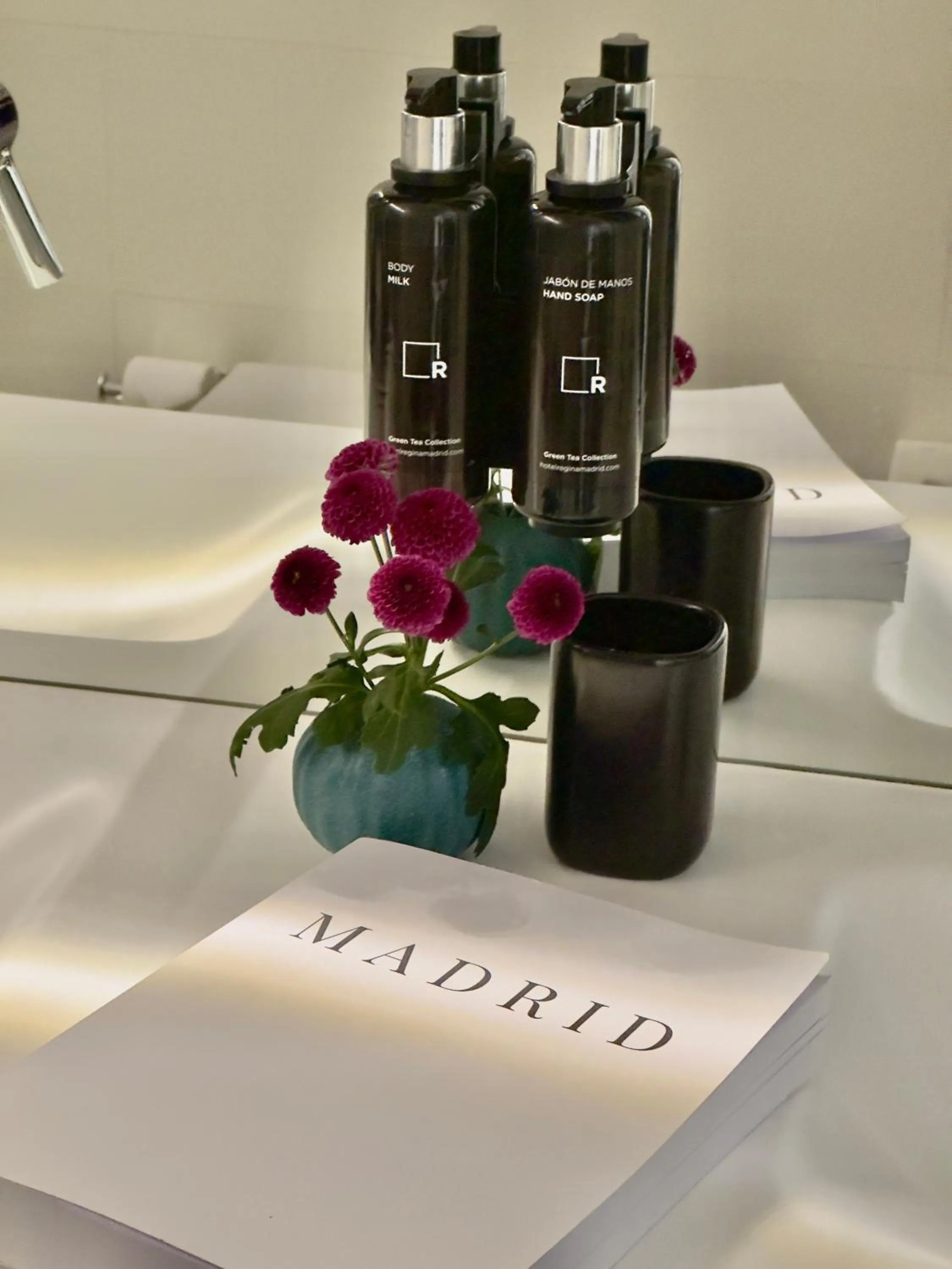 Decorative detail in Hotel Regina