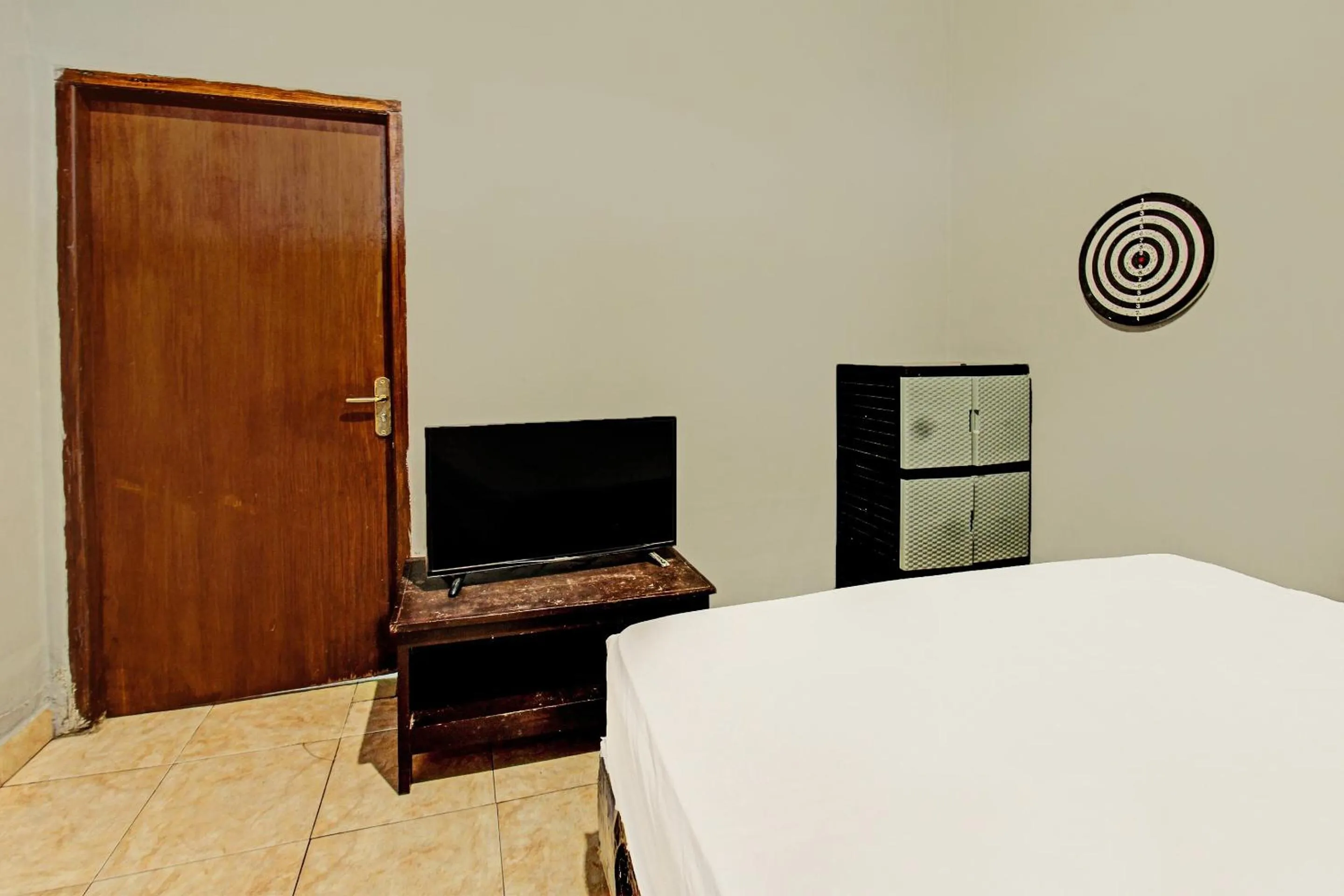 Bedroom, Bed in Hotel O Diwi Homestay