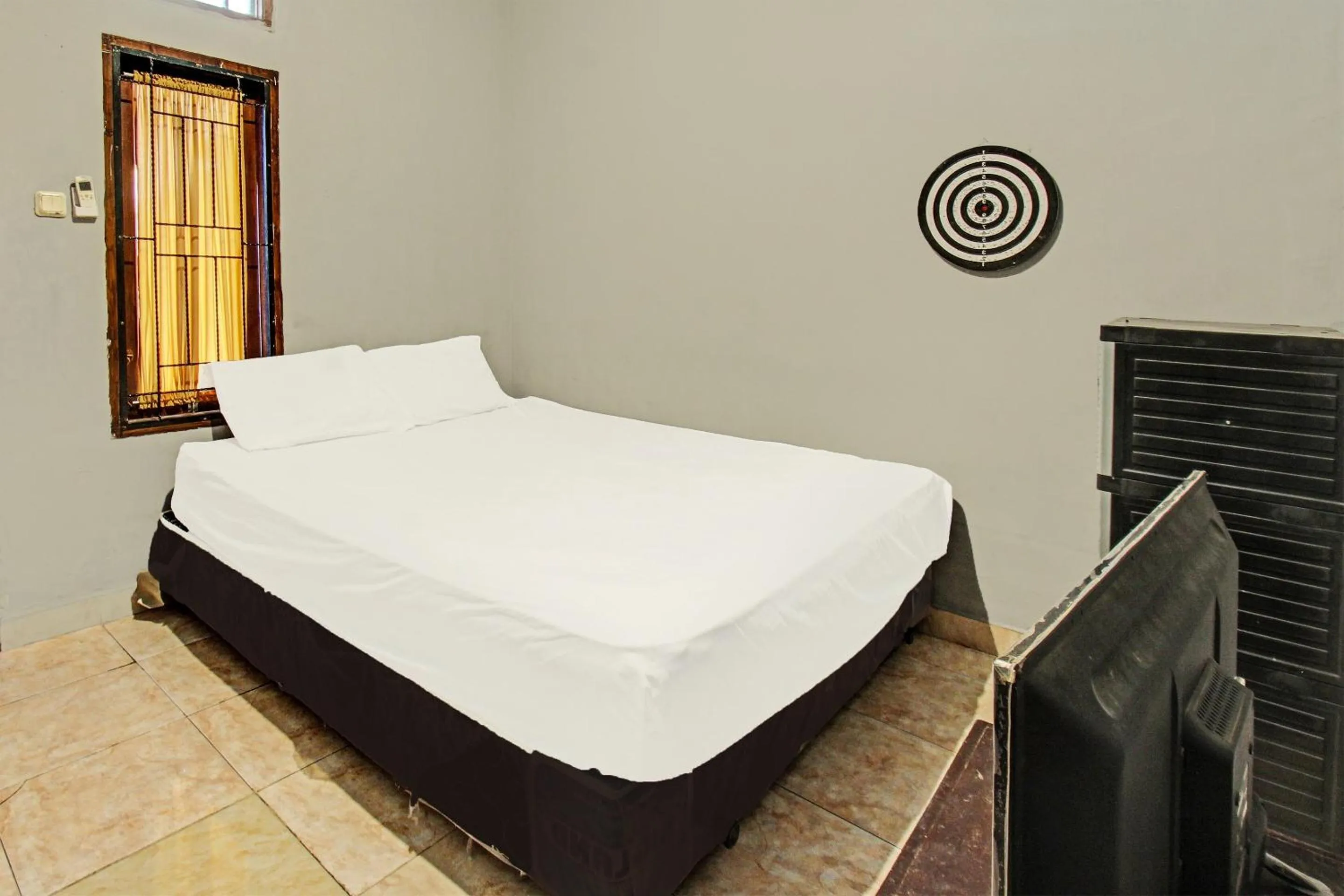 Bedroom, Bed in Hotel O Diwi Homestay