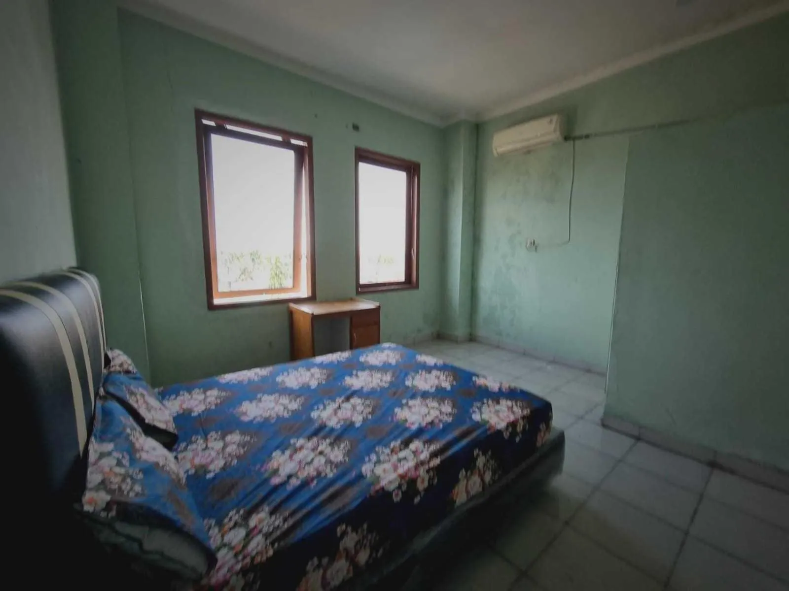 Bedroom, Bed in EXPRESS O 91979 Penginapan Tondong Ta