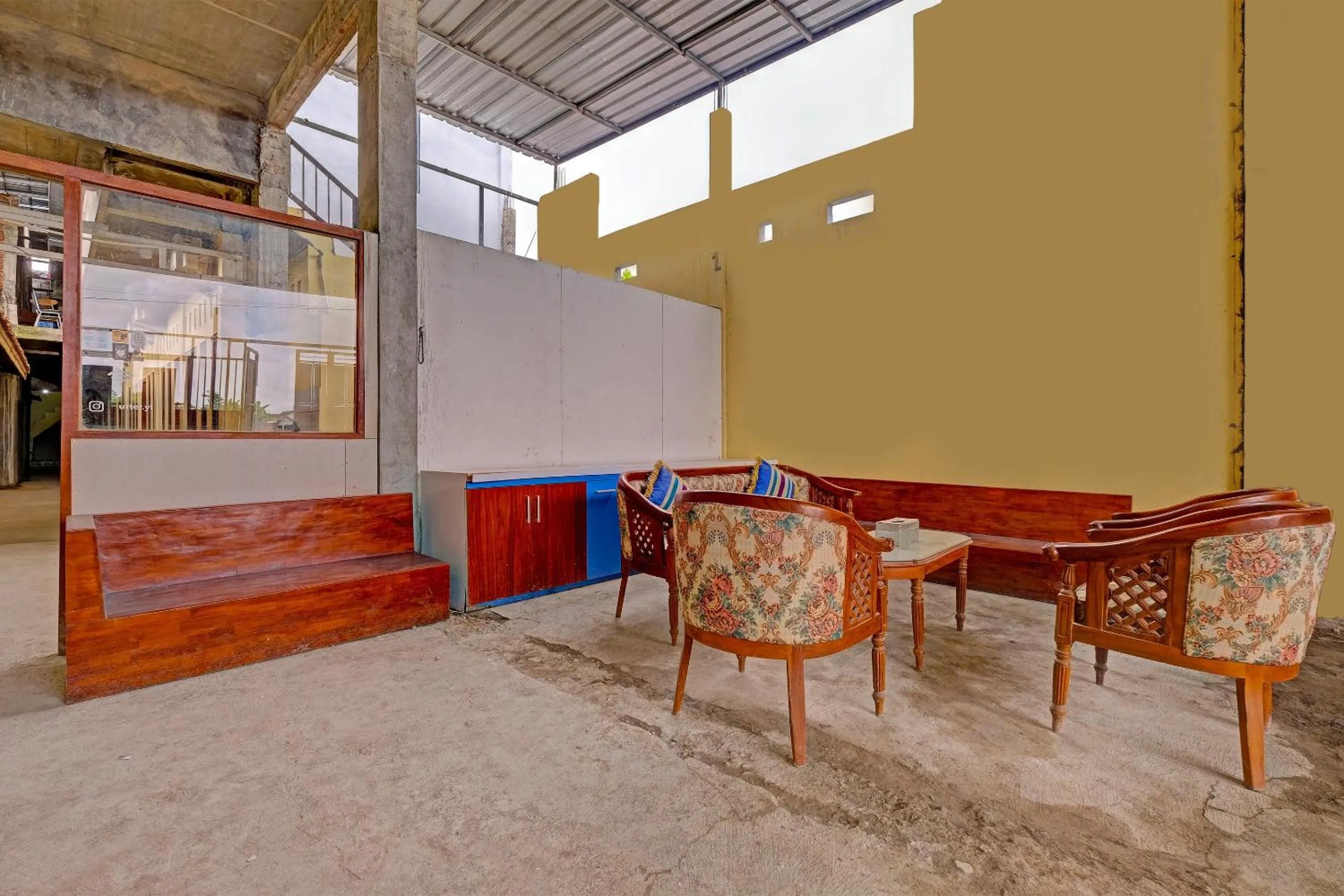 Lobby or reception in OYO 91987 Archery Residence Syariah