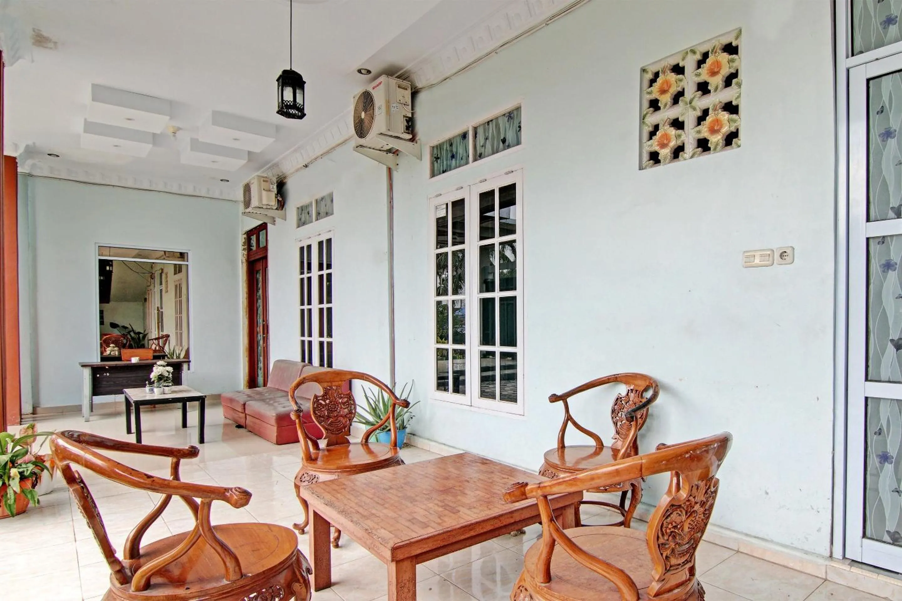 Lobby or reception in Hotel O Annajah Homestay Syariah