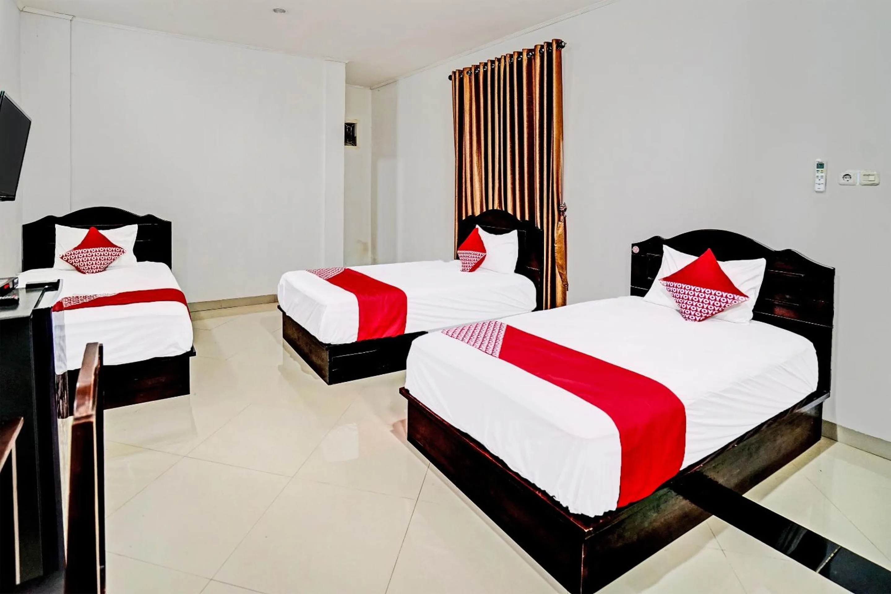 Bedroom, Bed in OYO Life 91984 Taufik Kost Syariah