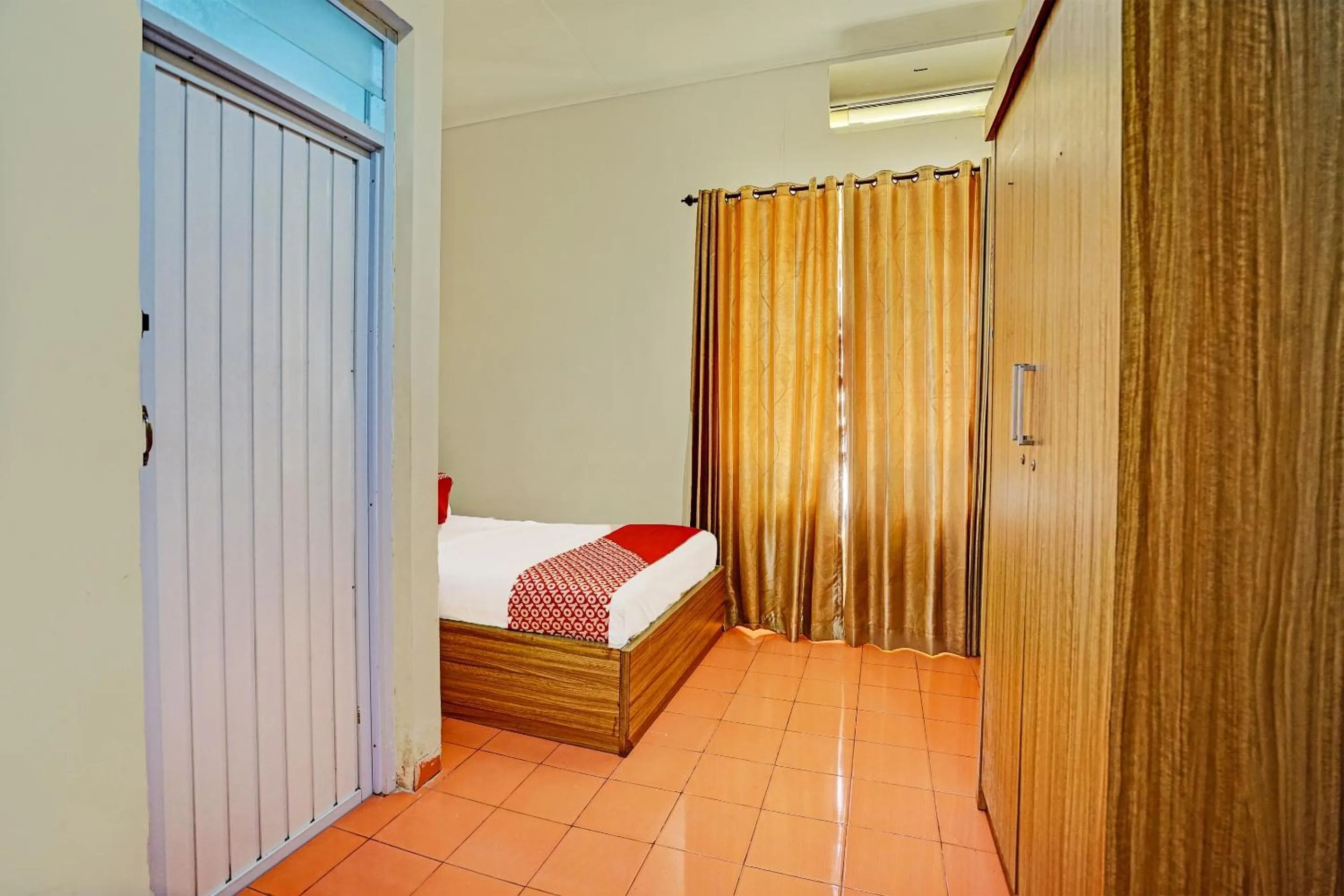 Bedroom, Bed in OYO Life 91989 K24 Residence Syariah