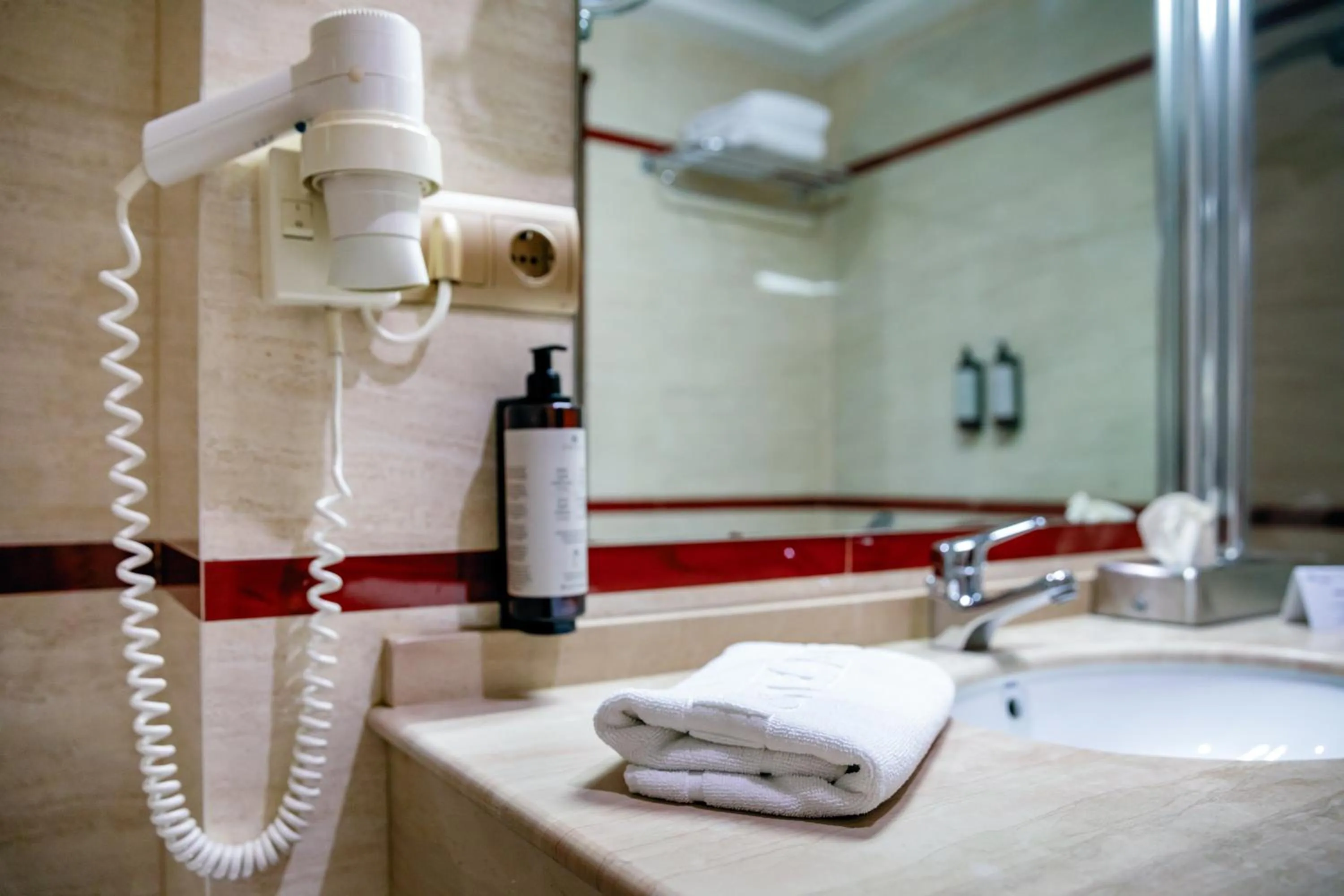 Bathroom in Gran Hotel de Ferrol