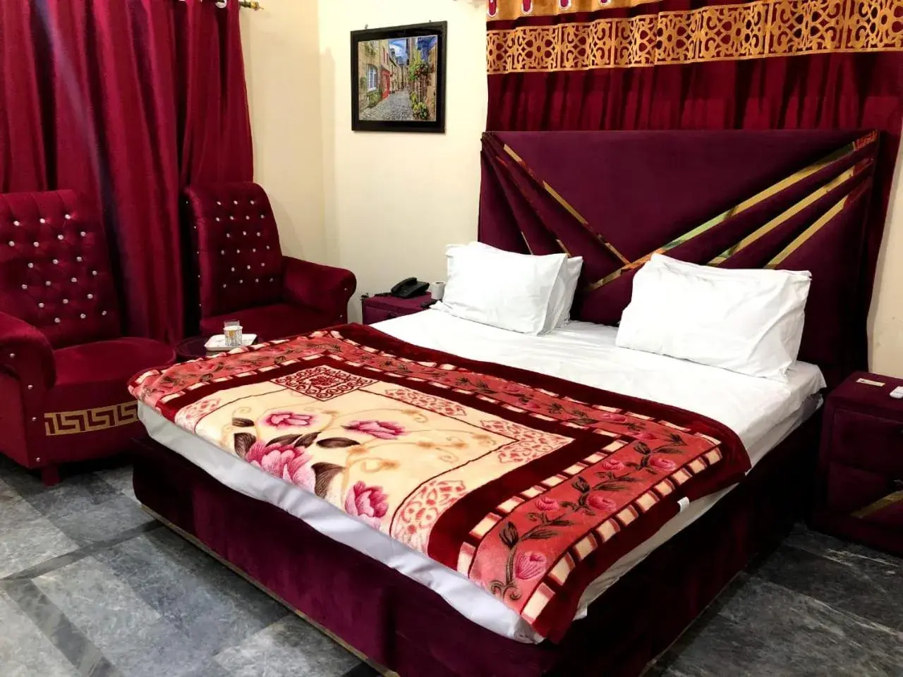 Hotel Family Ties Hotel Family Ties