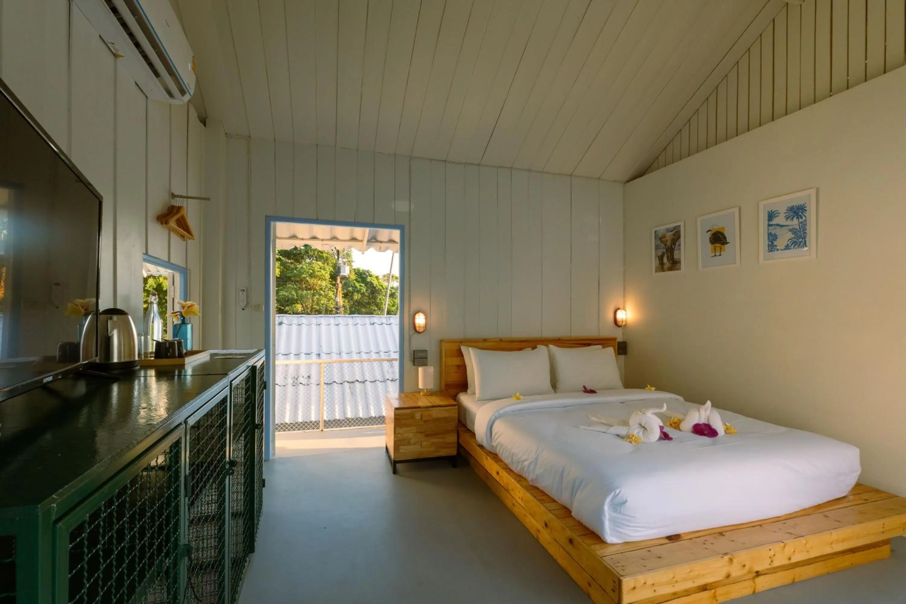 Bedroom, Bed in Slumber Resort Koh Chang