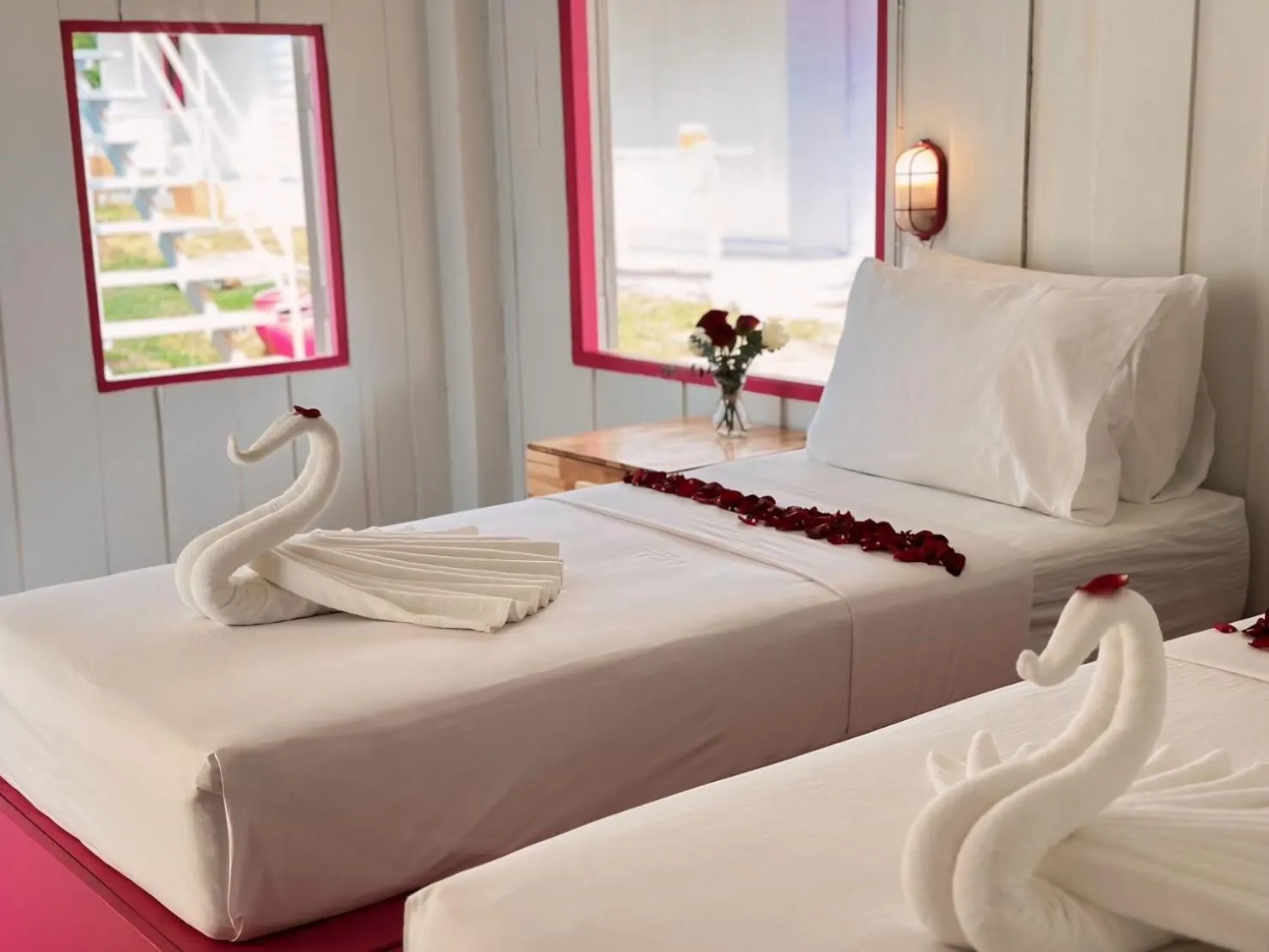 Photo of the whole room, Bed in Slumber Resort Koh Chang