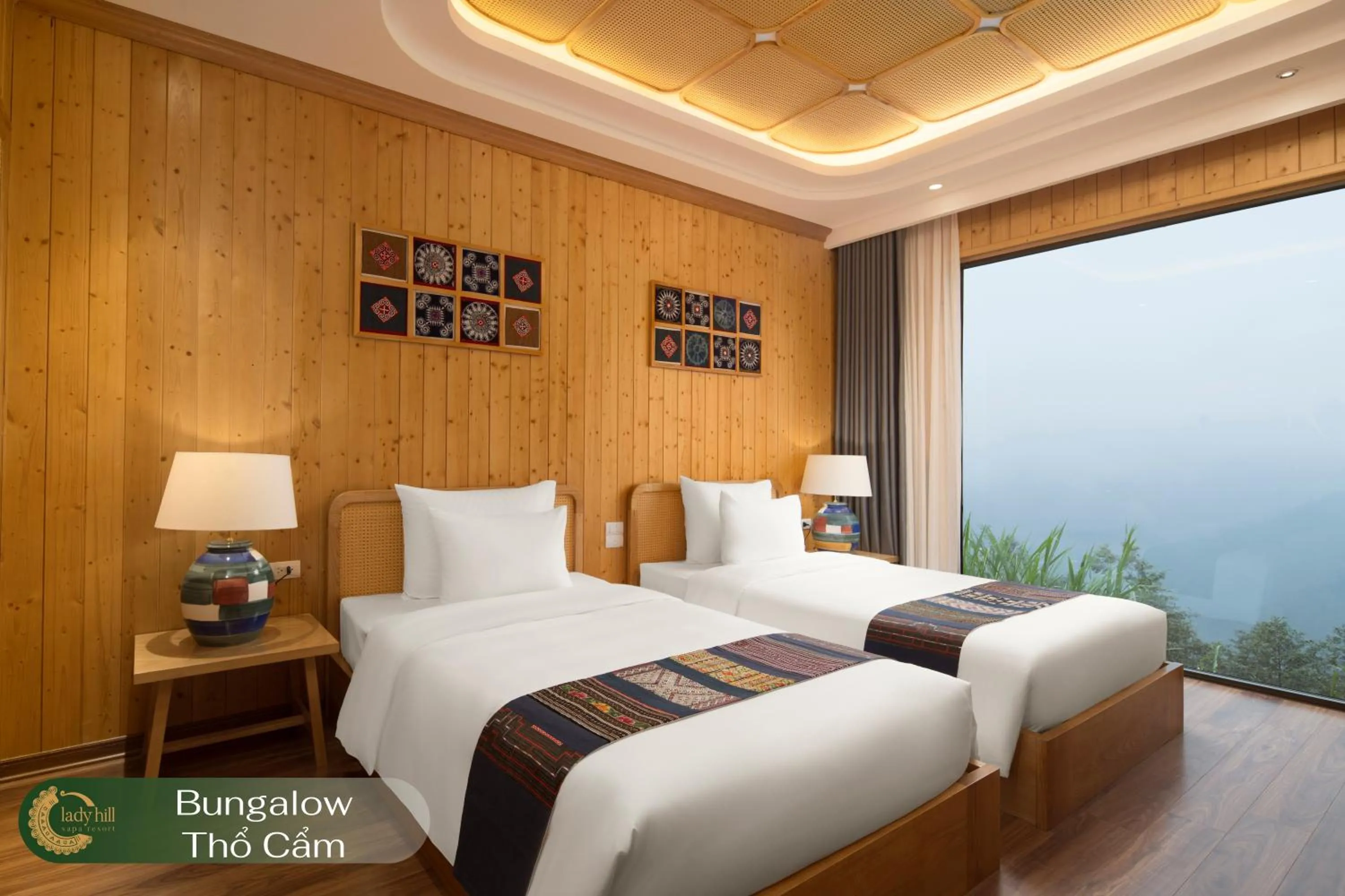 Bed in Lady Hill Sapa Resort