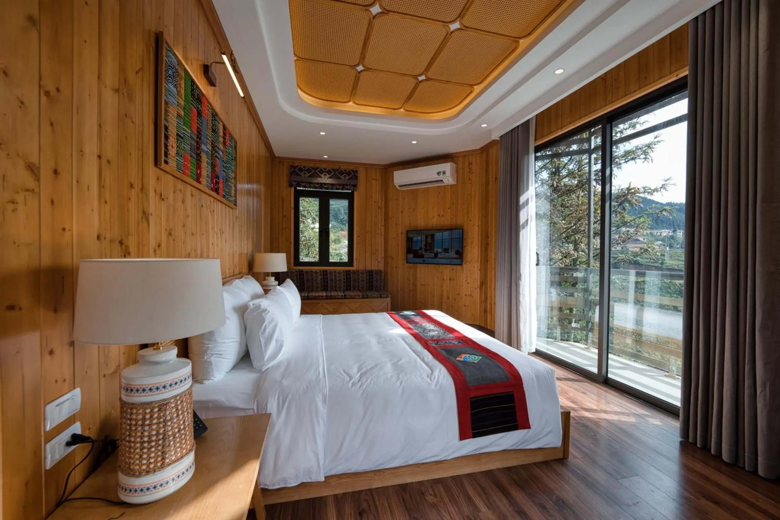 Sa Moc Bungalow One Bedroom Mountain View in Lady Hill Sapa Resort Sa Moc Bungalow One Bedroom Mountain View in Lady Hill Sapa Resort