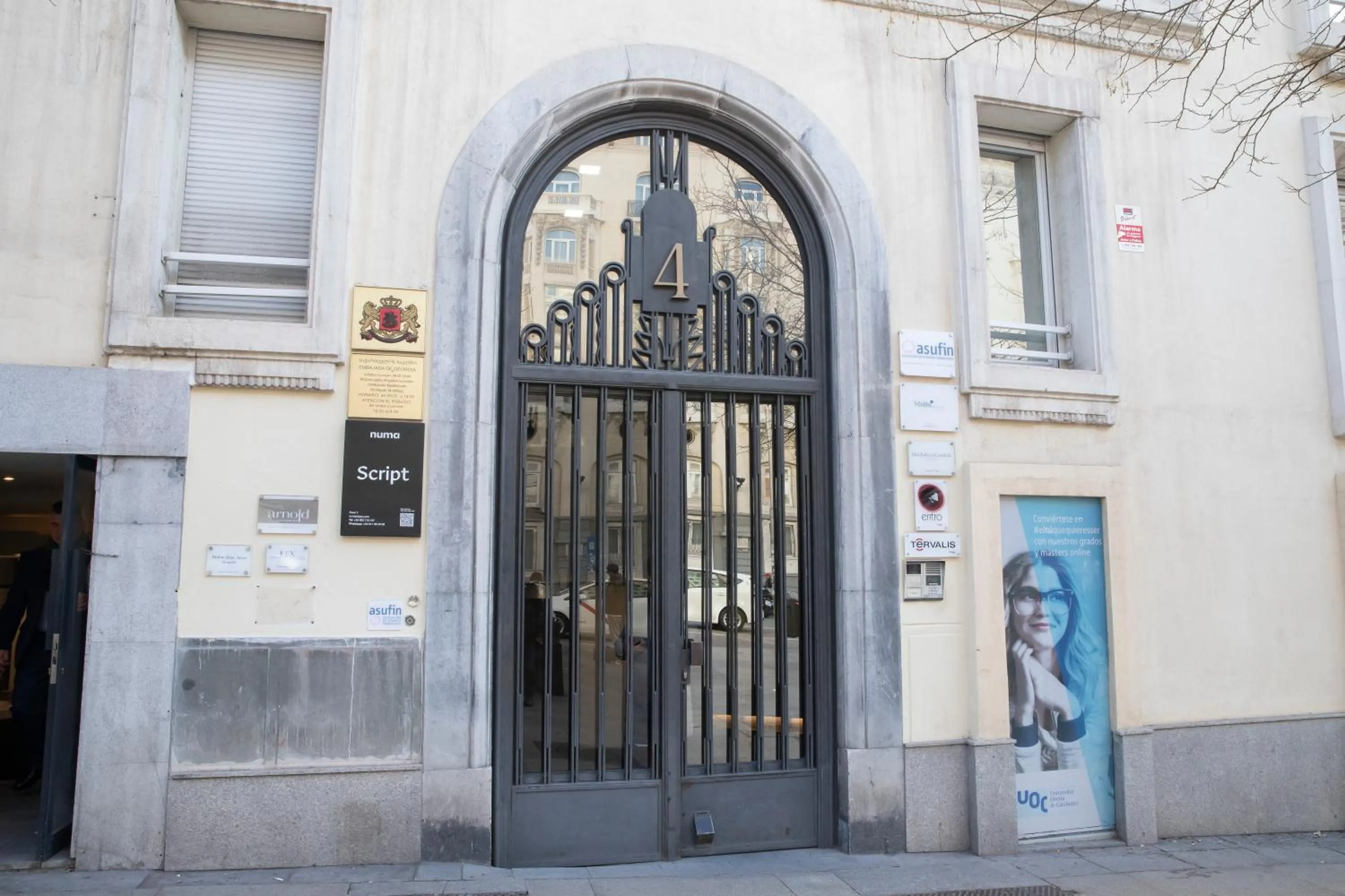 Facade/entrance in Hostal Boutique I Host You