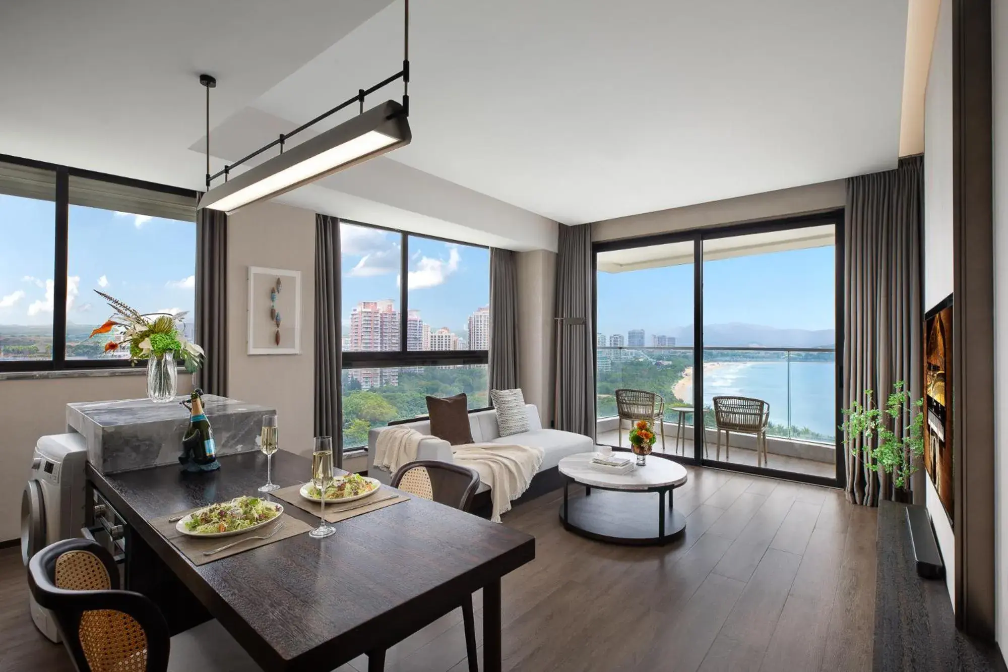 One-Bedroom Executive Seaview in Ascott Dadonghai Bay Sanya One-Bedroom Executive Seaview in Ascott Dadonghai Bay Sanya