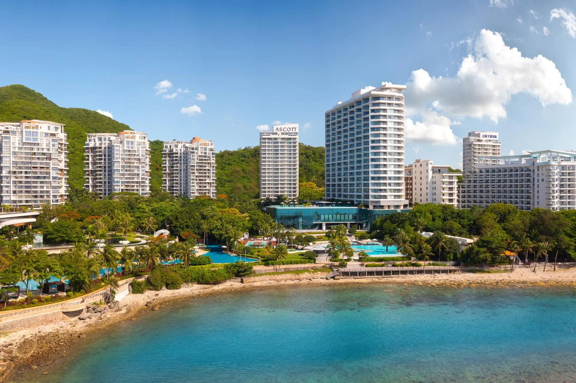 Property building in Ascott Dadonghai Bay Sanya