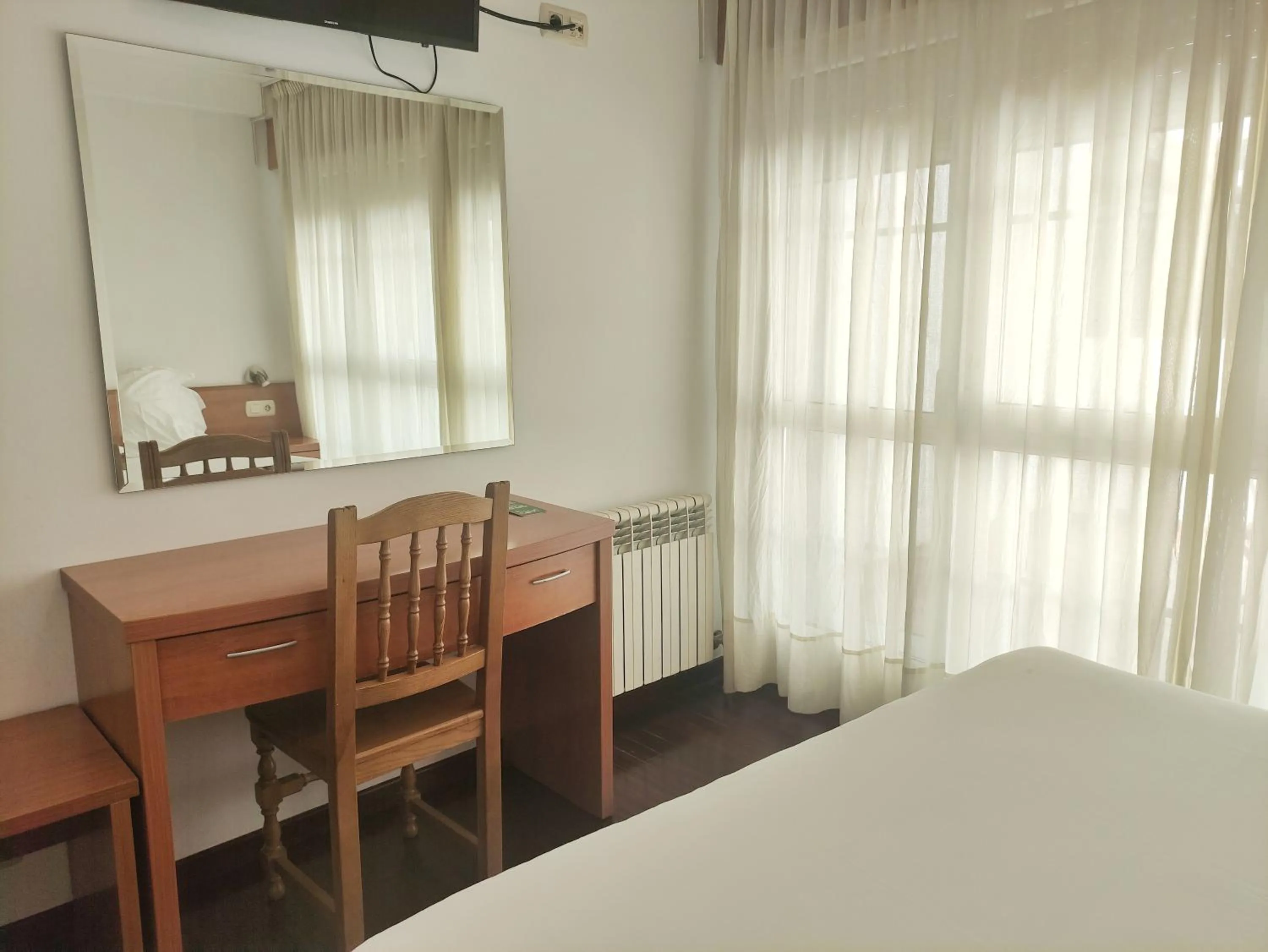 Bedroom, Bed in Hotel Hórreo by Bossh! Hotels