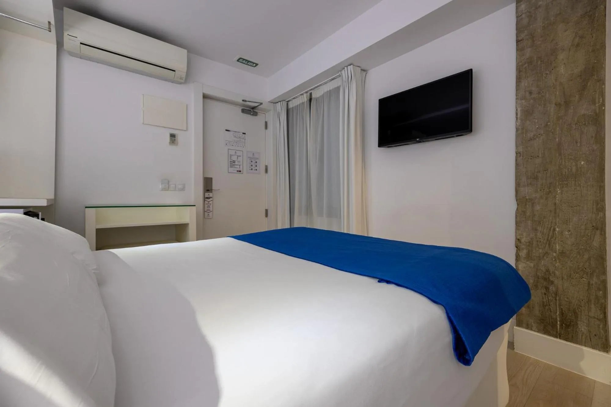 Bedroom, Bed in Atarazanas Málaga Boutique Hotel