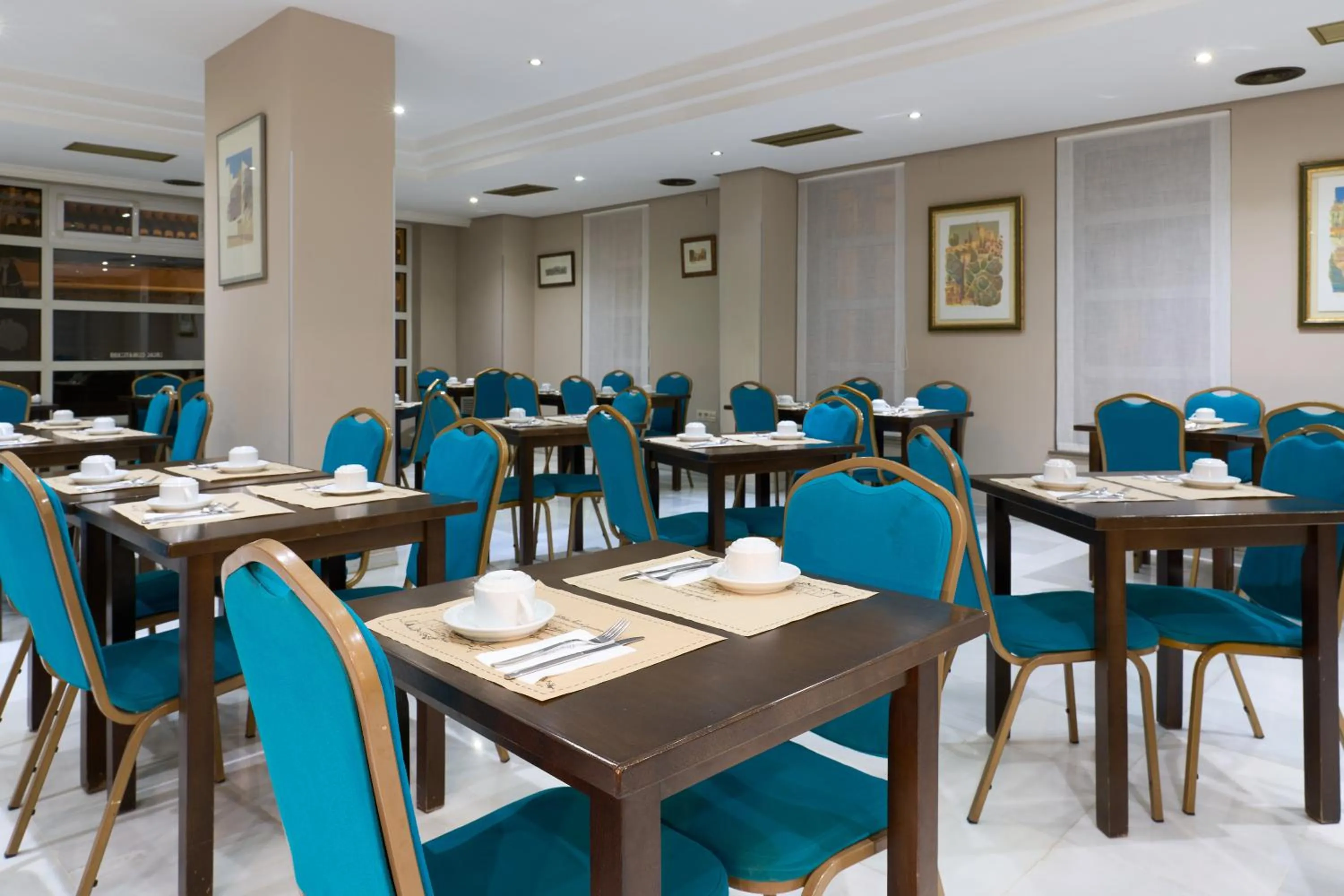 Restaurant/places to eat in Porcel Navas