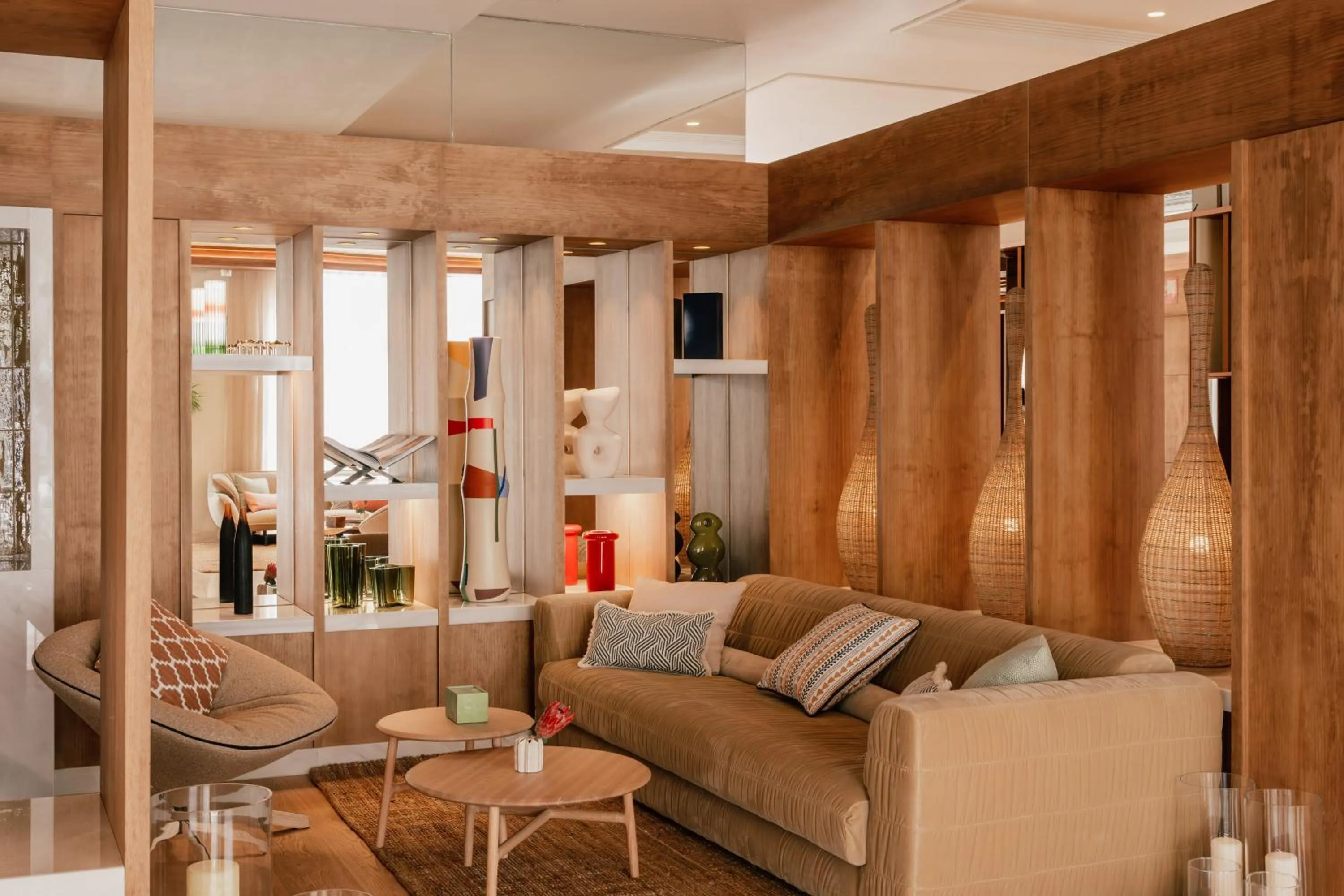 Lobby or reception in ME Marbella by Meliá