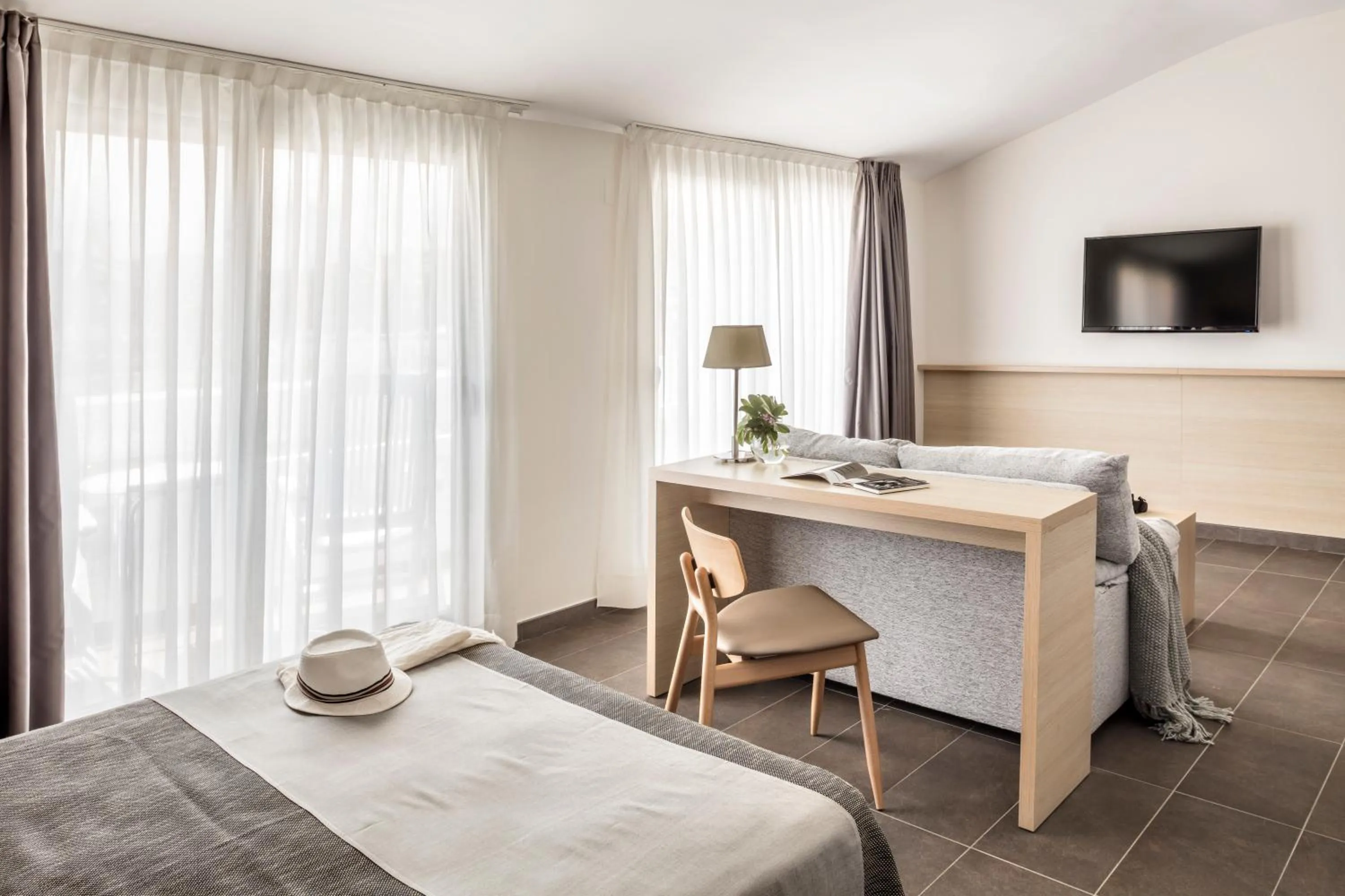 Photo of the whole room, Bed in AQUA Hotel Aquamarina & Spa