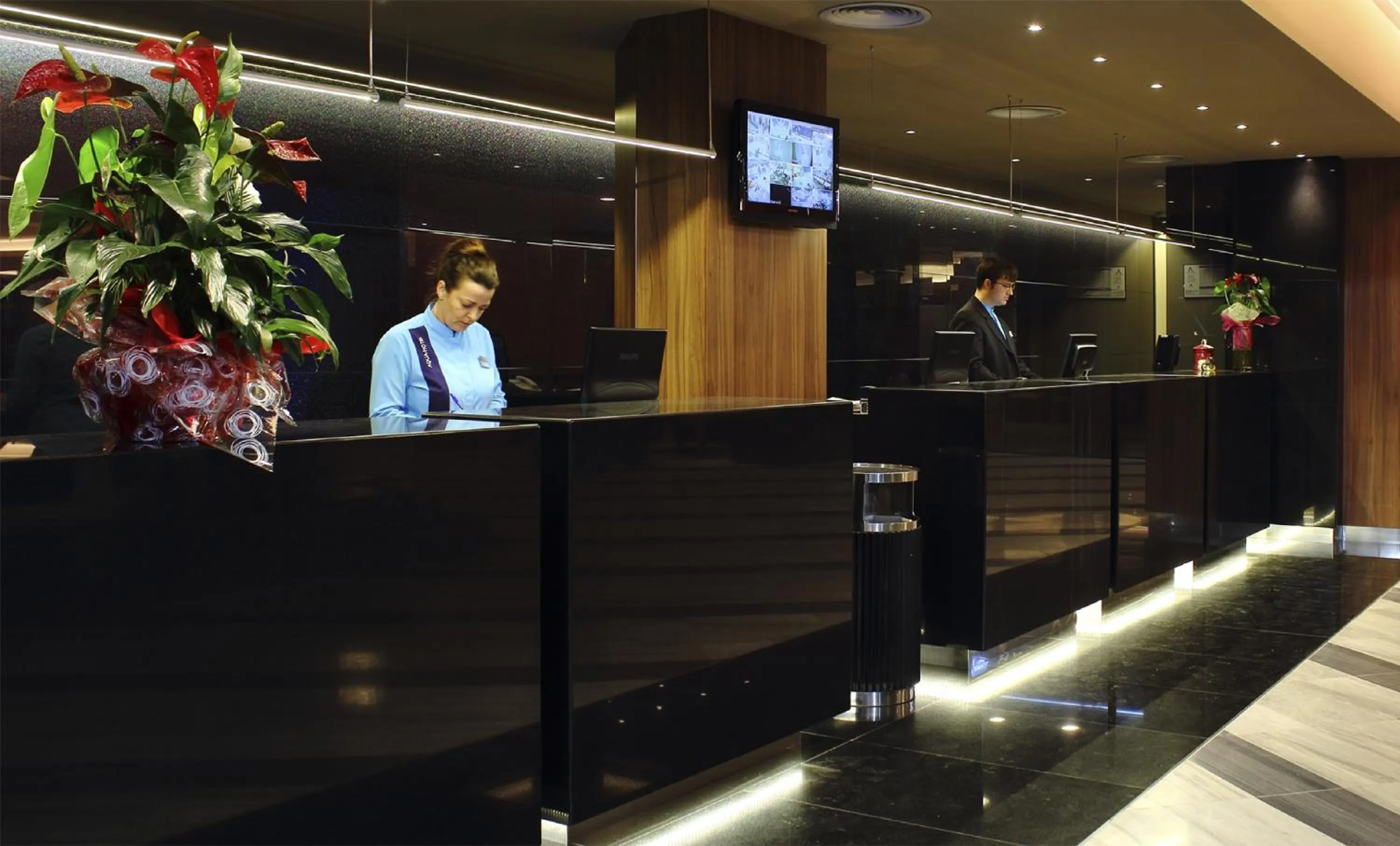 People in AQUA Hotel Aquamarina & Spa