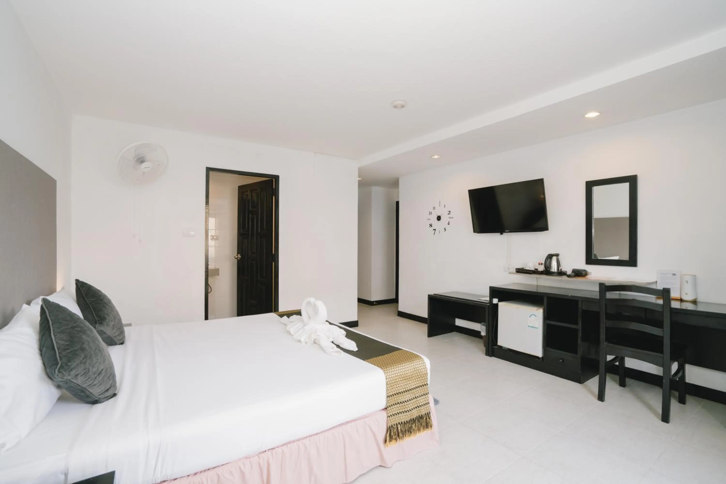 Bedroom, Bed in Noble House Patong