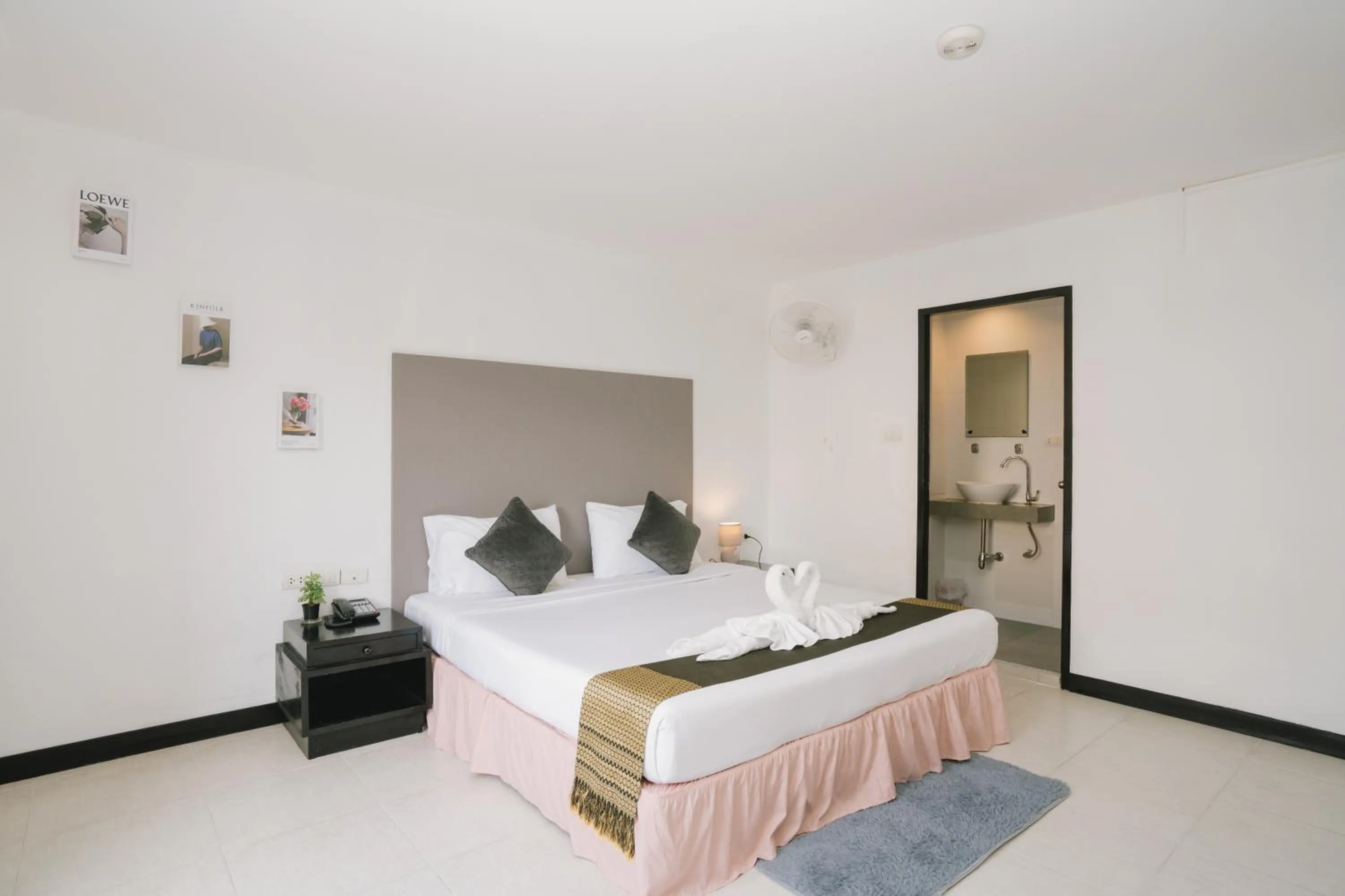 Bed in Noble House Patong