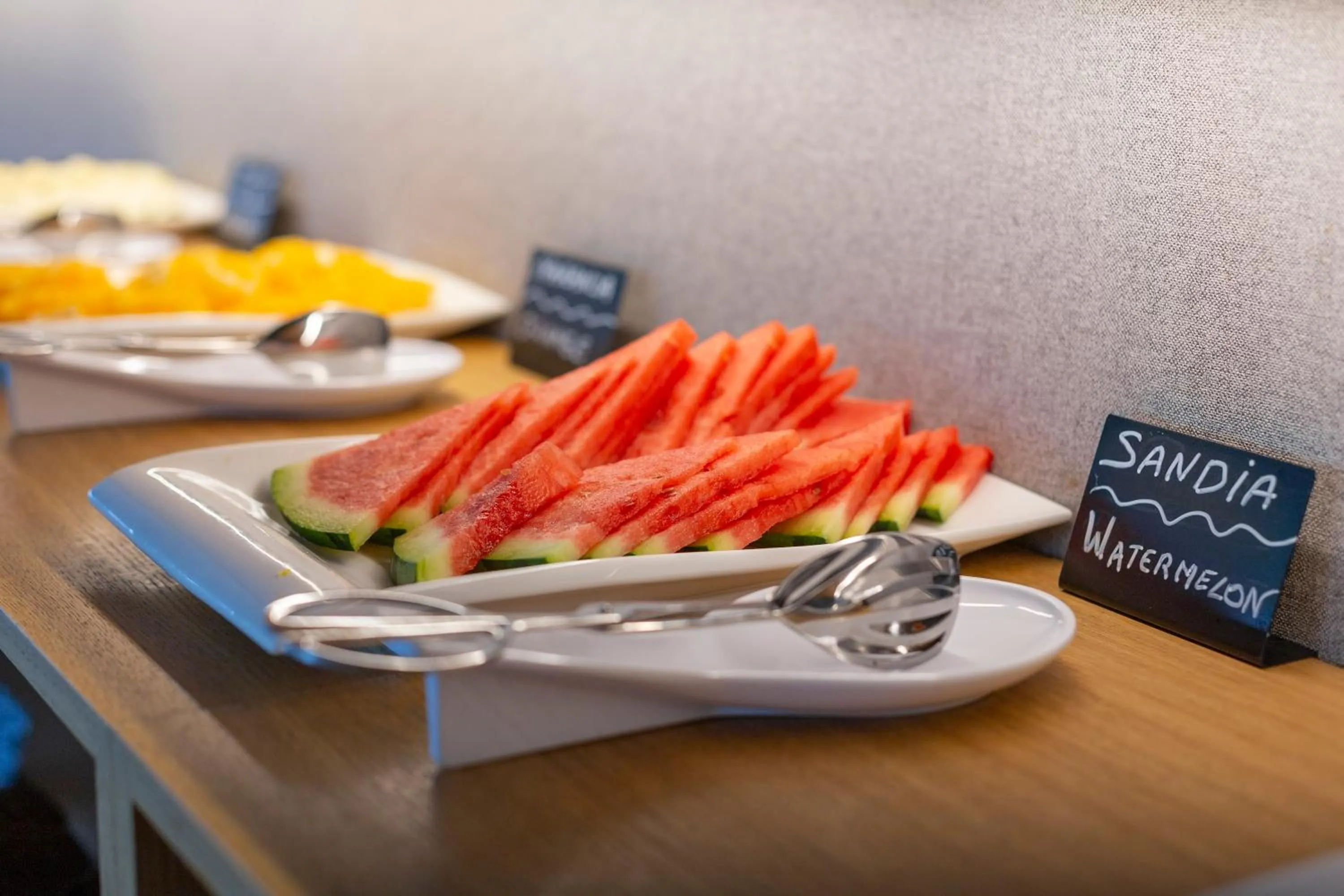 Buffet breakfast in Hotel Santiago Apóstol