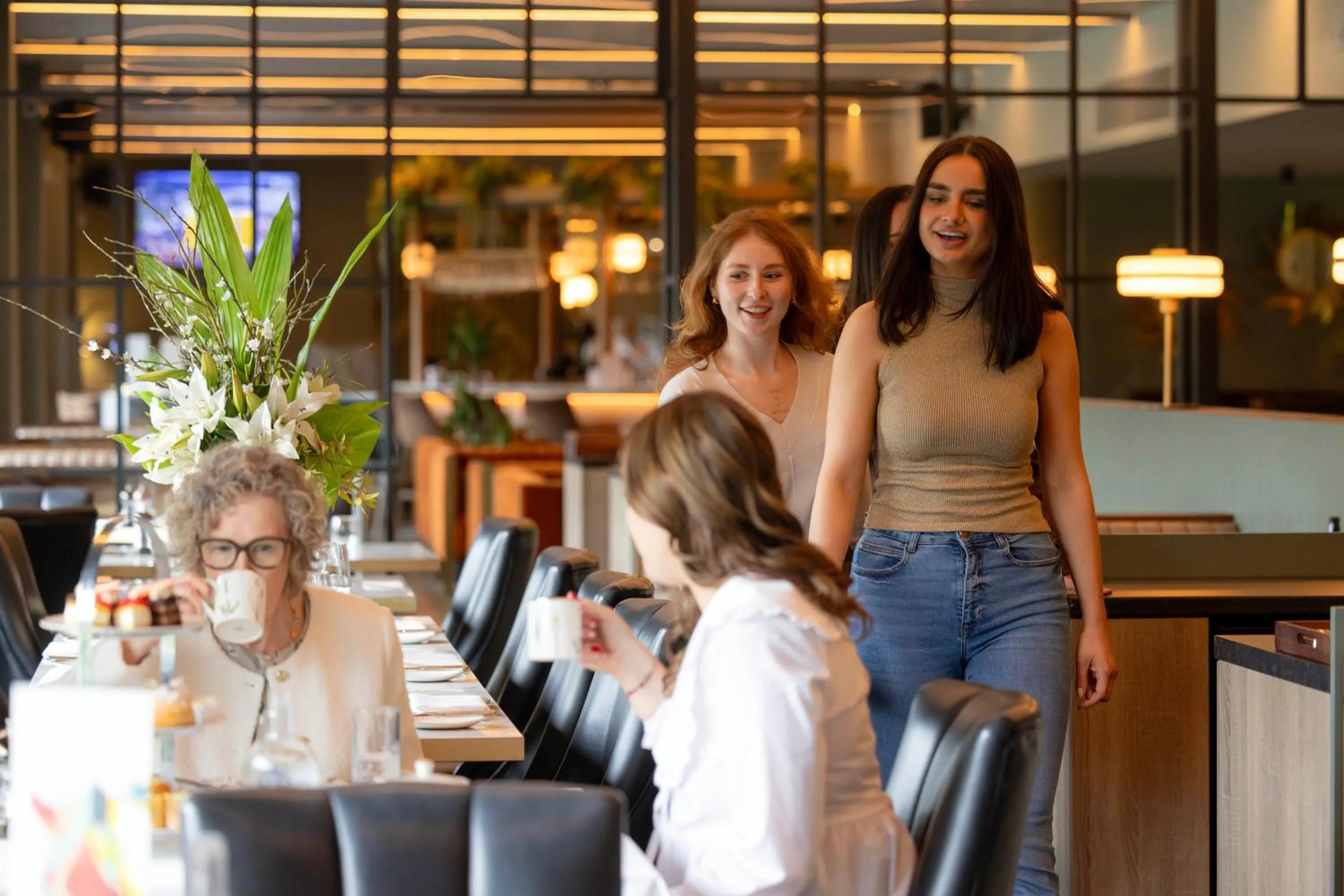 Restaurant/places to eat in voco The Club - Dublin Gateway by IHG