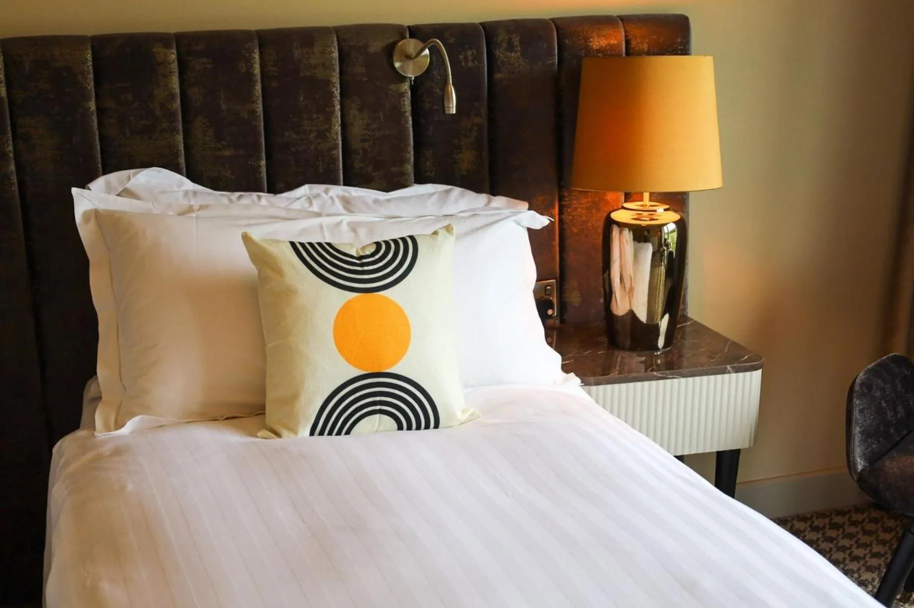 Photo of the whole room, Bed in voco The Club - Dublin Gateway by IHG