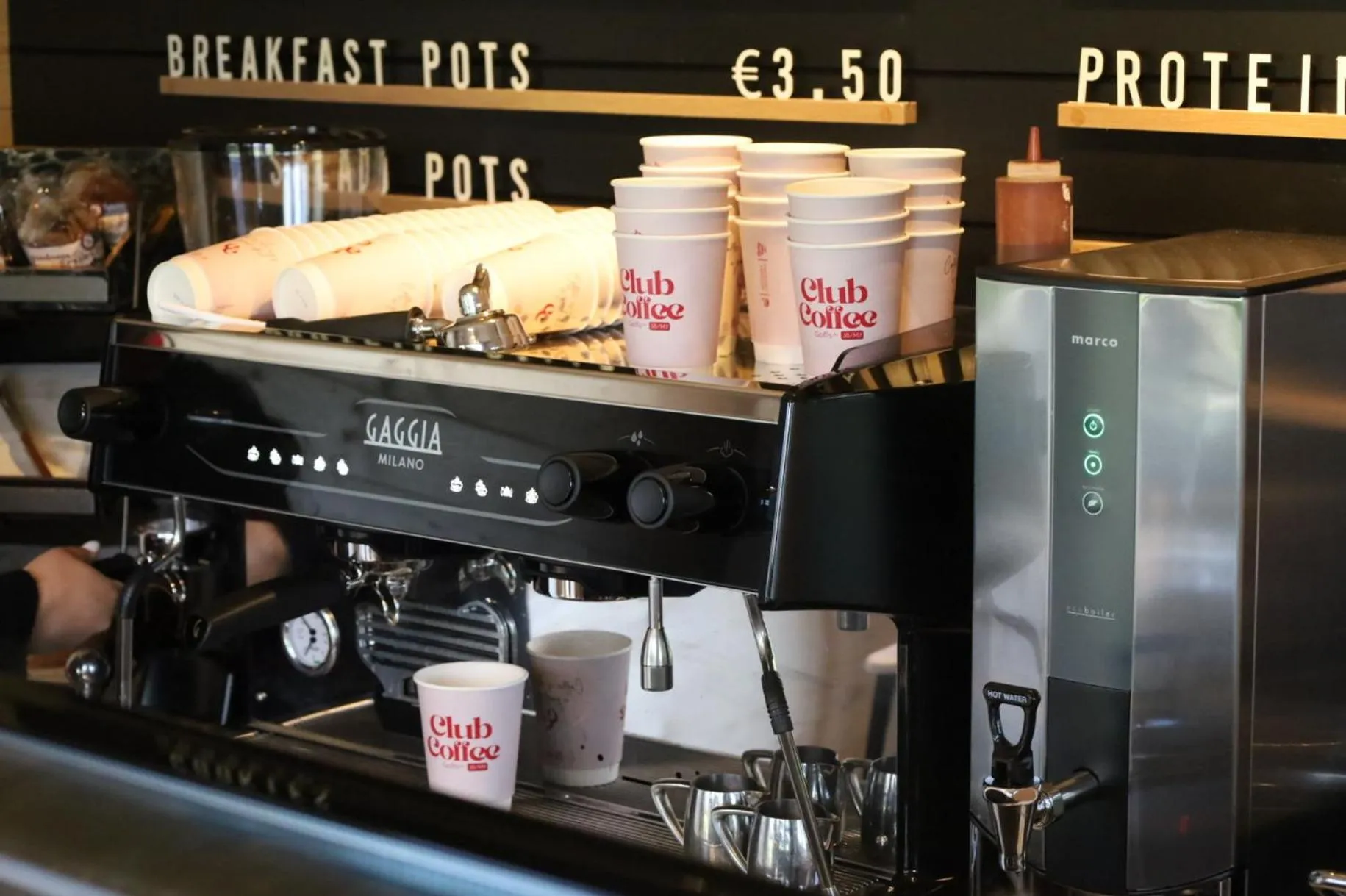 Restaurant/places to eat in voco The Club - Dublin Gateway by IHG