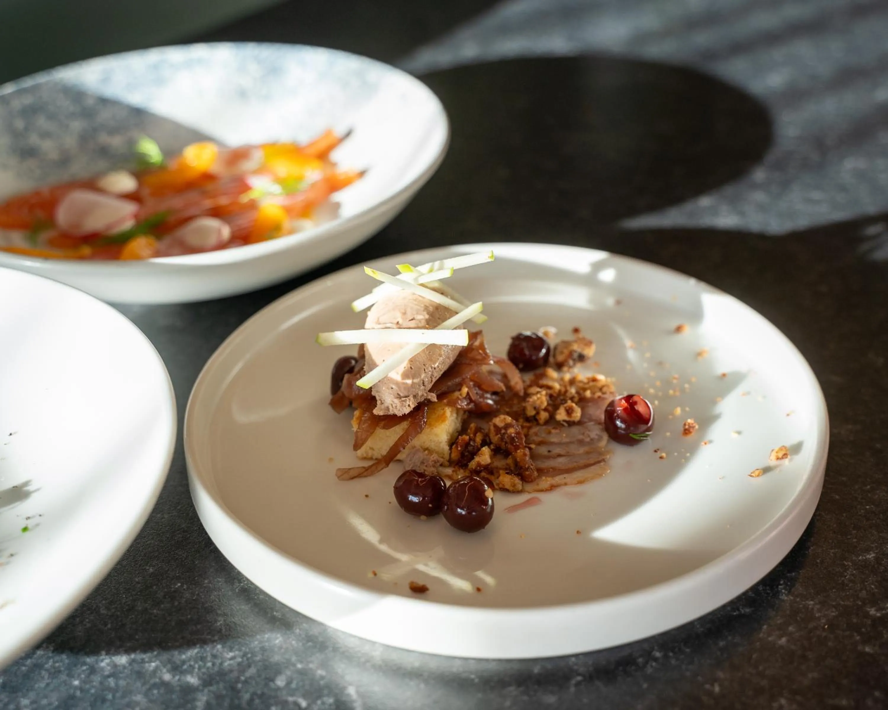 Food and drinks in voco The Club - Dublin Gateway by IHG