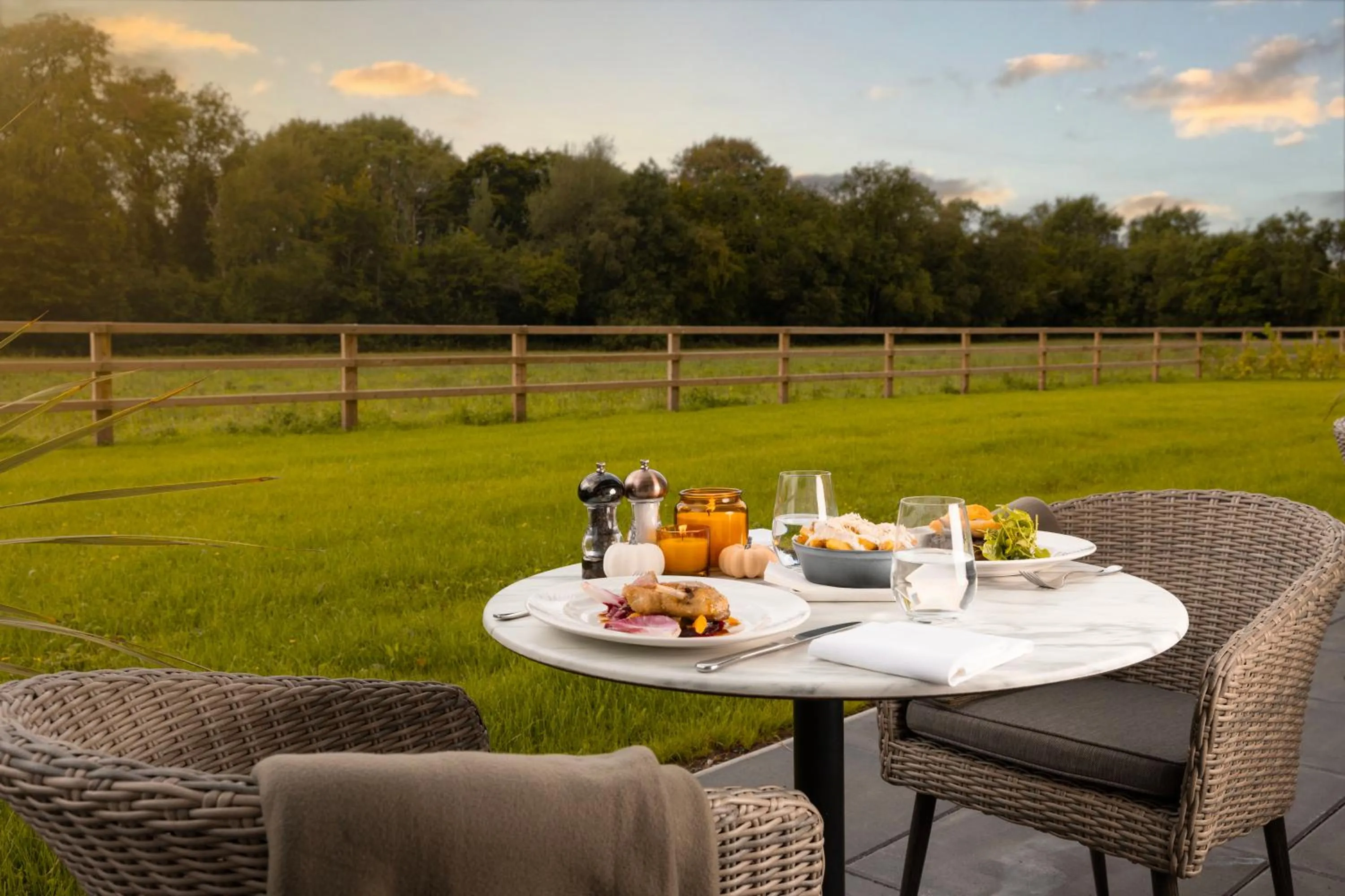 Restaurant/places to eat in voco The Club - Dublin Gateway by IHG