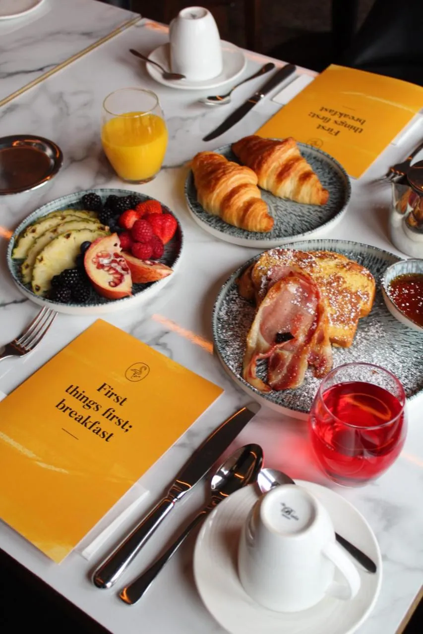 Breakfast in voco The Club - Dublin Gateway by IHG