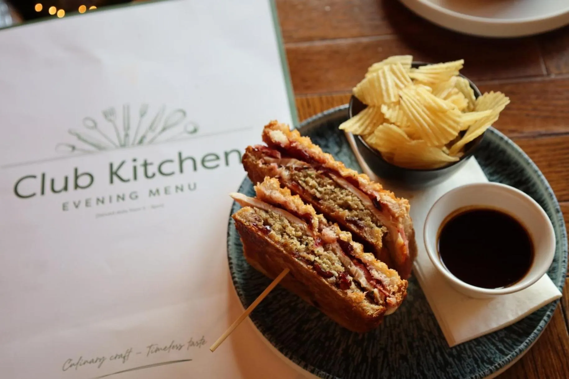 Restaurant/places to eat in voco The Club - Dublin Gateway by IHG