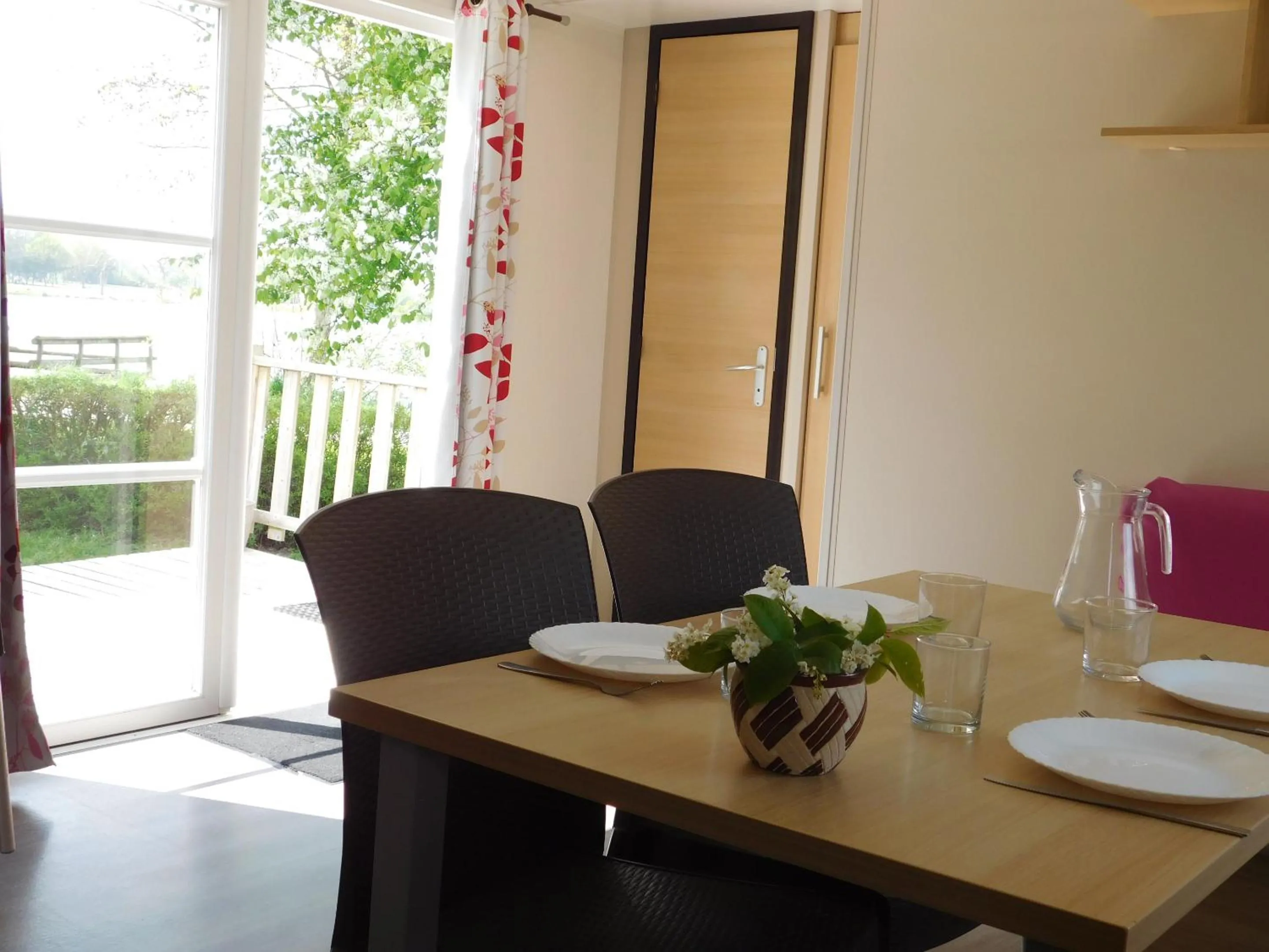 Dining area in Village de Gîtes de La Chesnaie