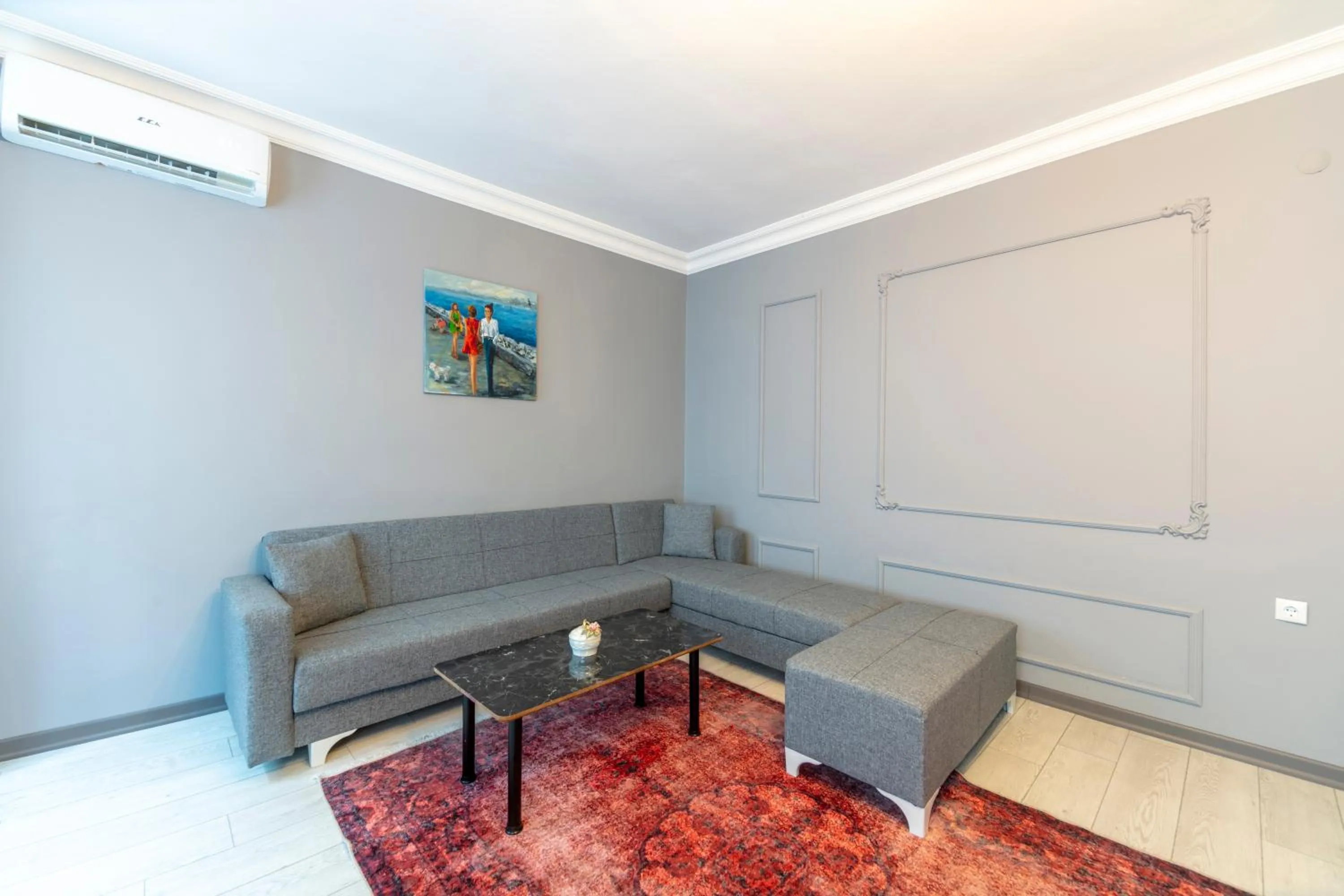 Living room in Hexa Suites Hotel