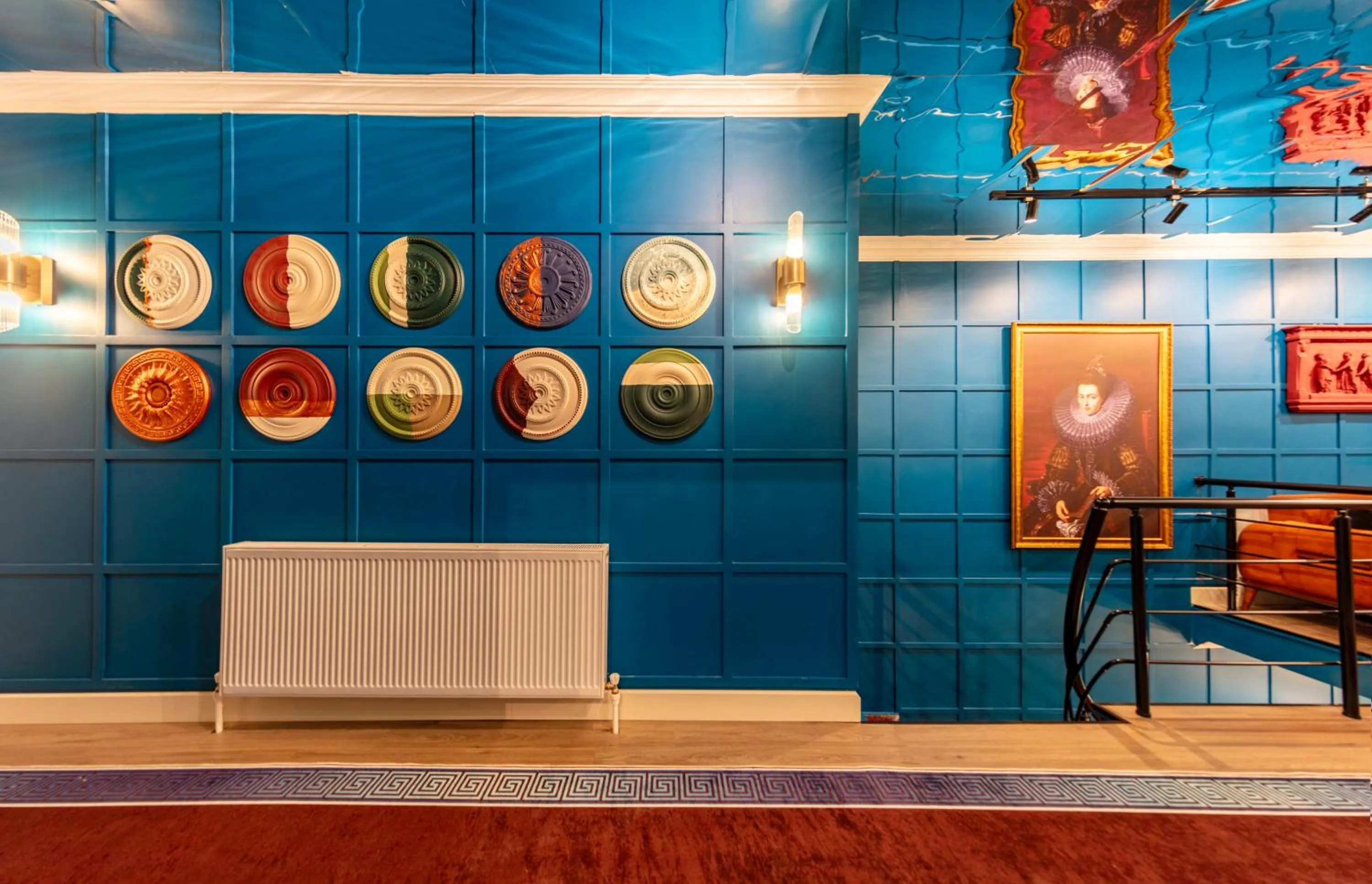 Decorative detail in Hexa Suites Hotel