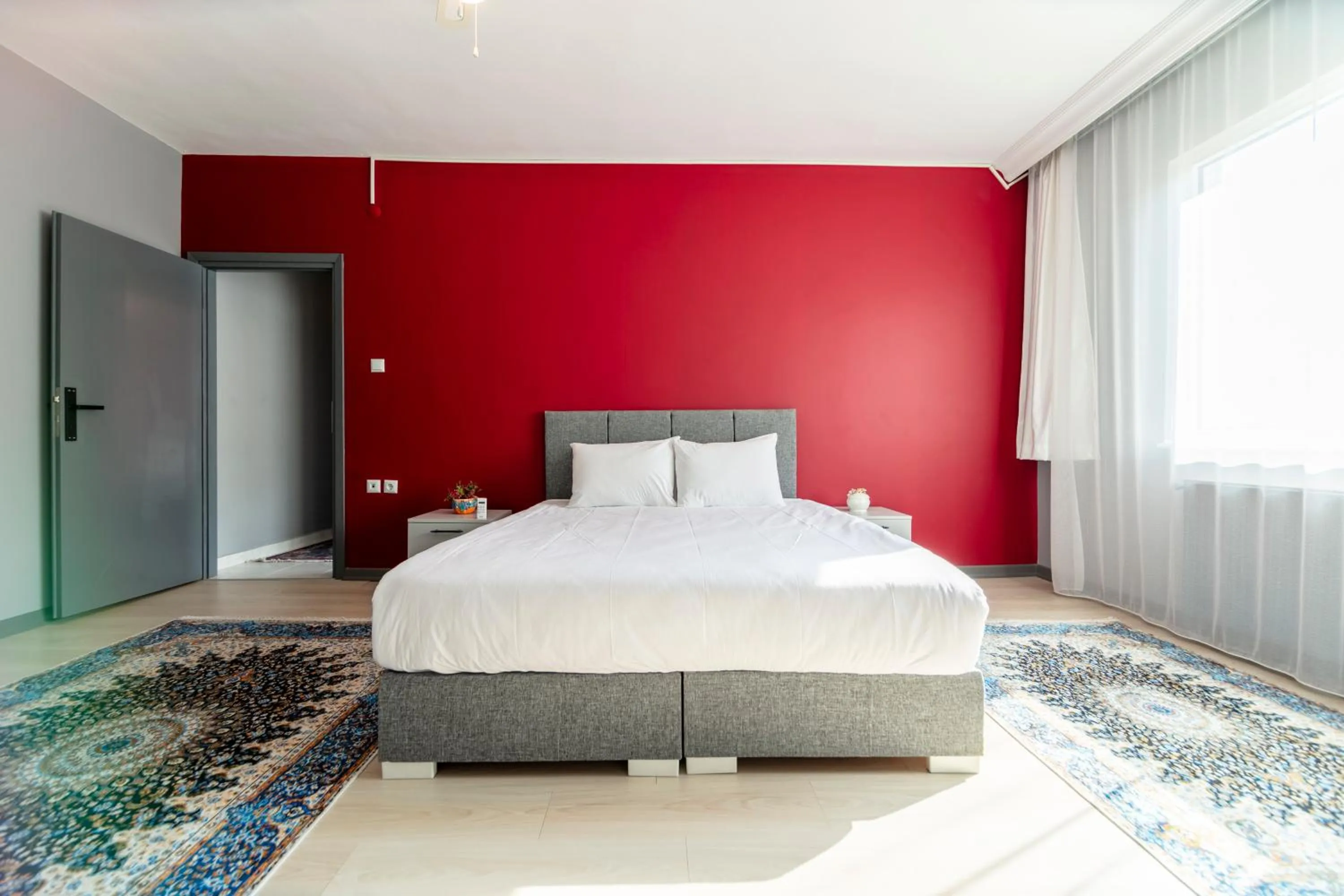 Bedroom, Bed in Hexa Suites Hotel