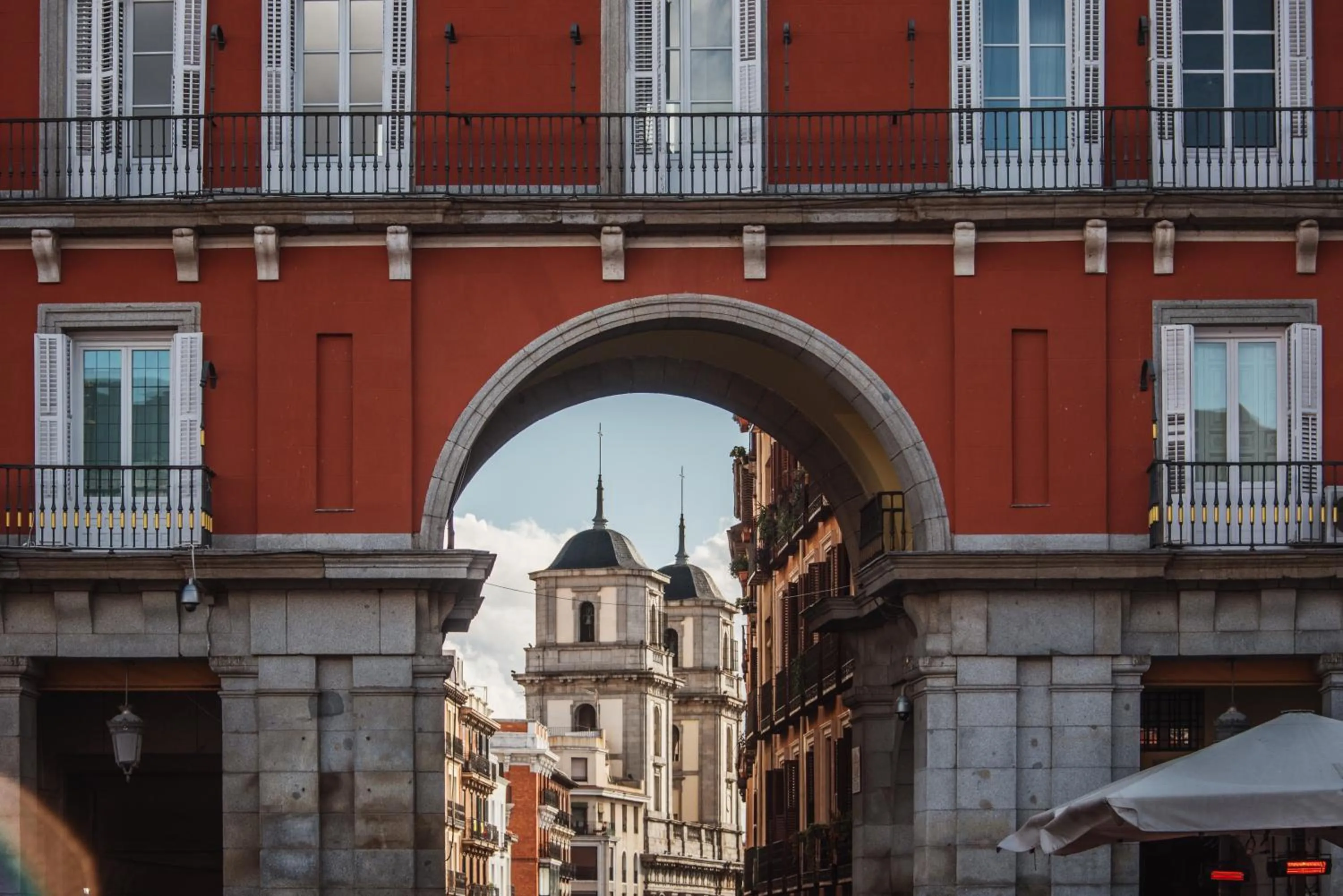 Location in voco Madrid Retiro by IHG