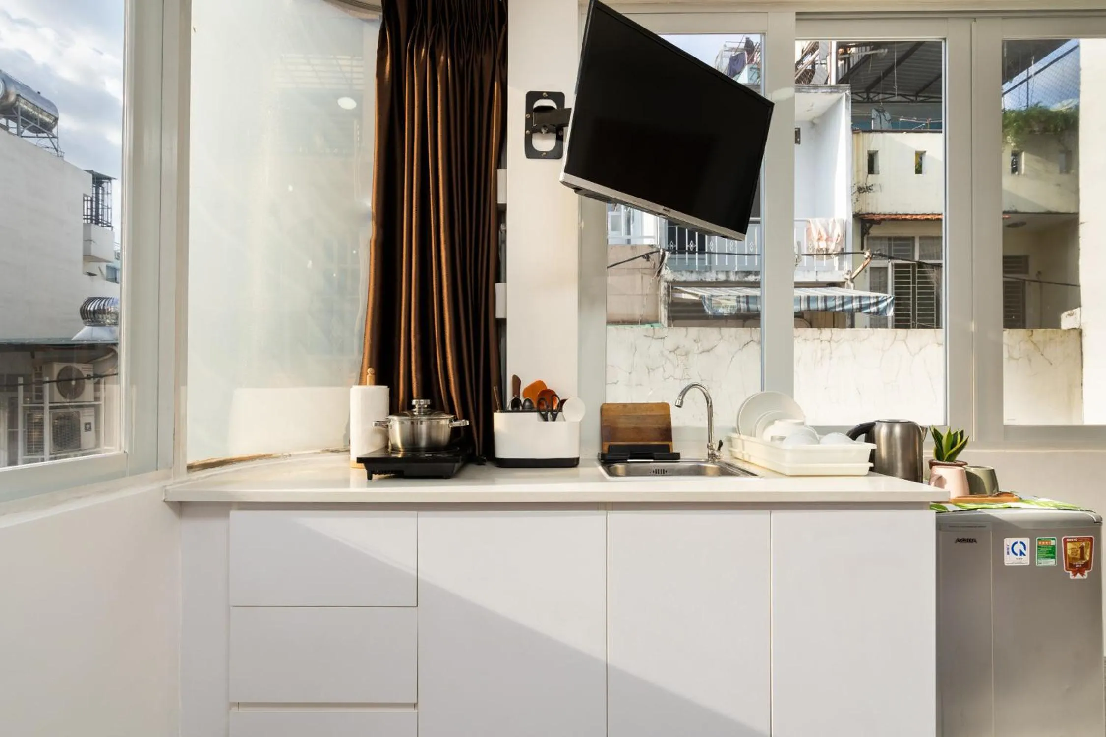 TV and multimedia in Ekomo Home 102 - Central Saigon