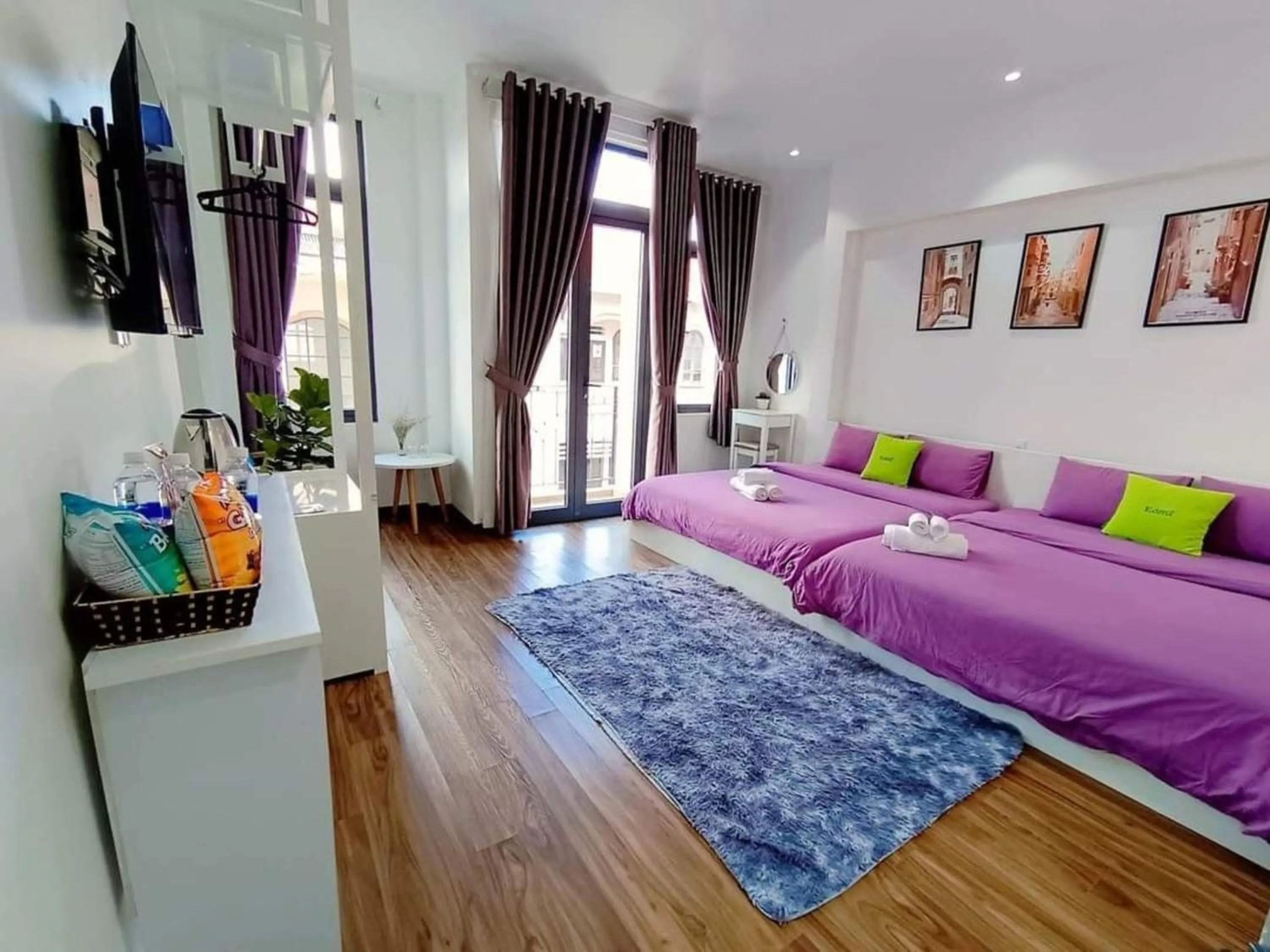 Bedroom, Bed in WHITE COFFEE HOUSE HOTEL