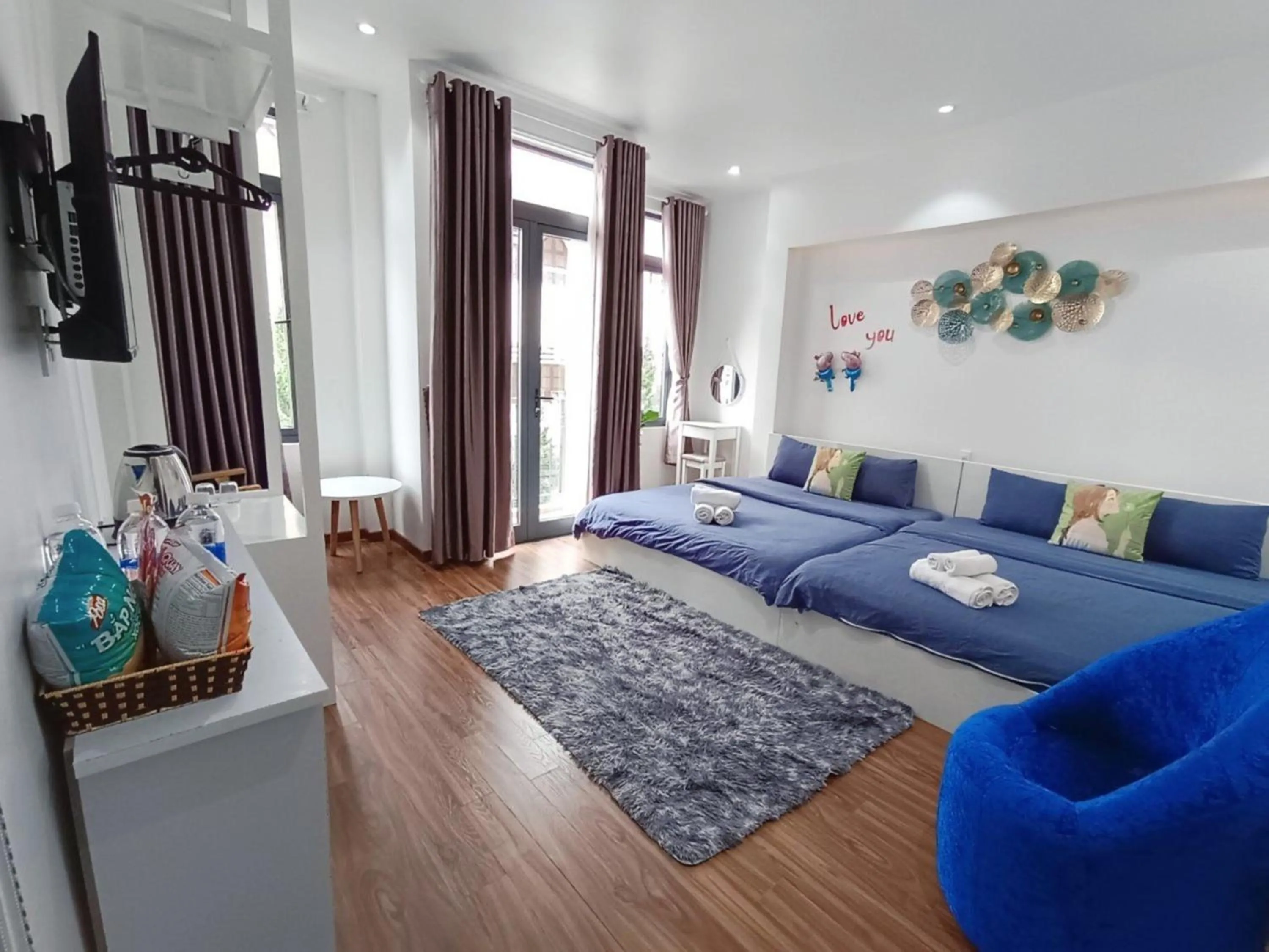 Bedroom, Bed in WHITE COFFEE HOUSE HOTEL