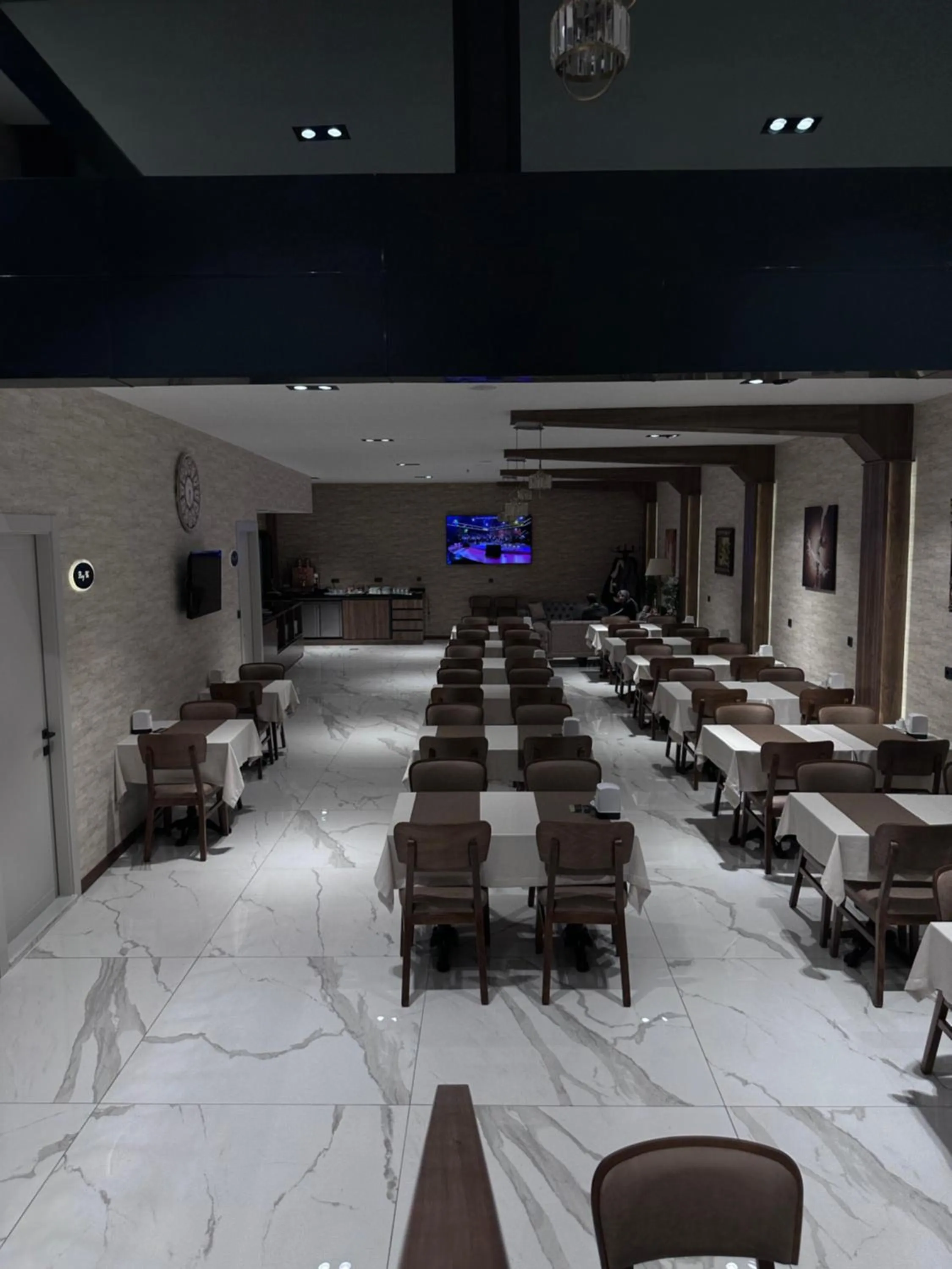 Restaurant/places to eat in Özkaya hotel