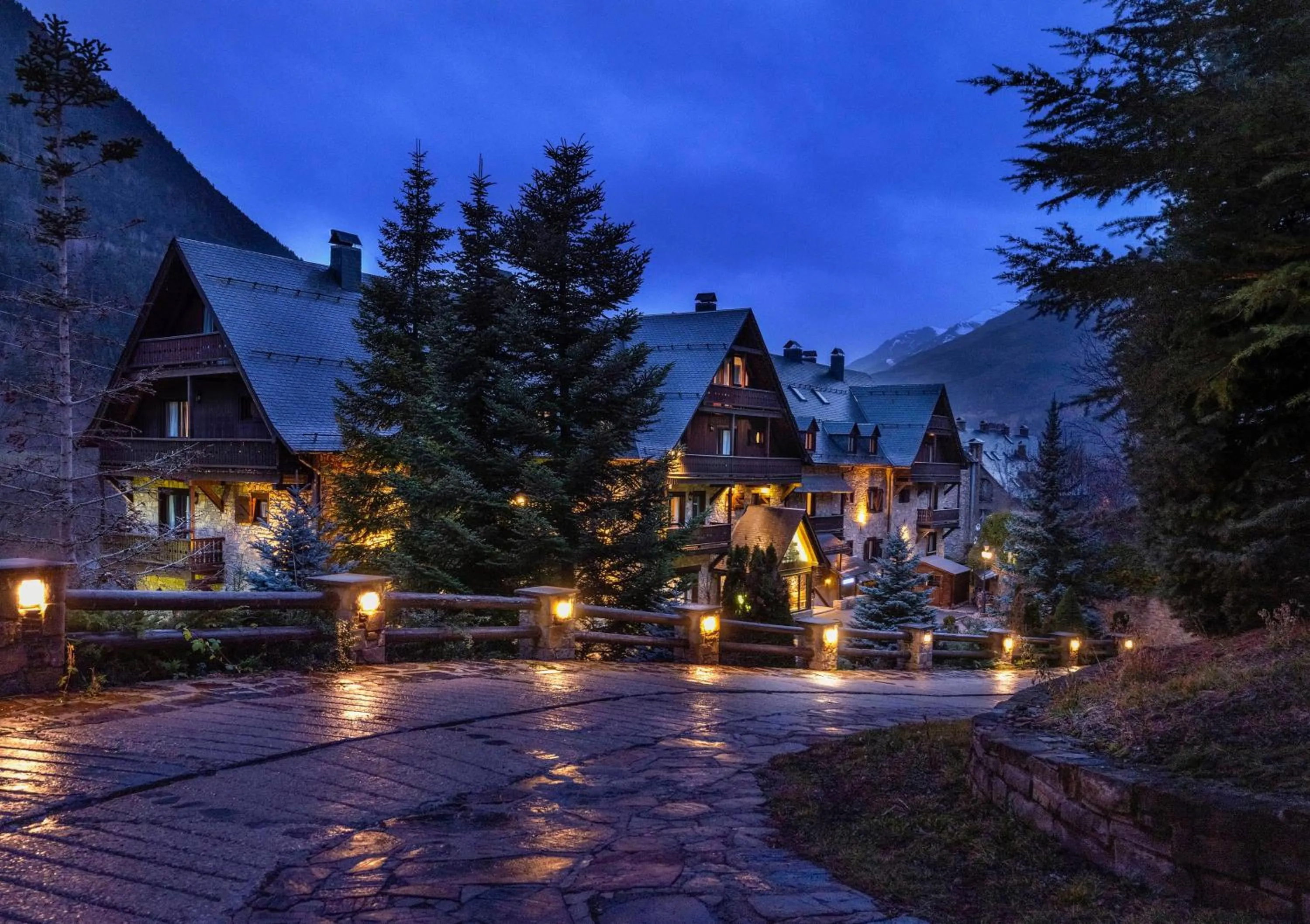 Property building in Meliá de Tredós