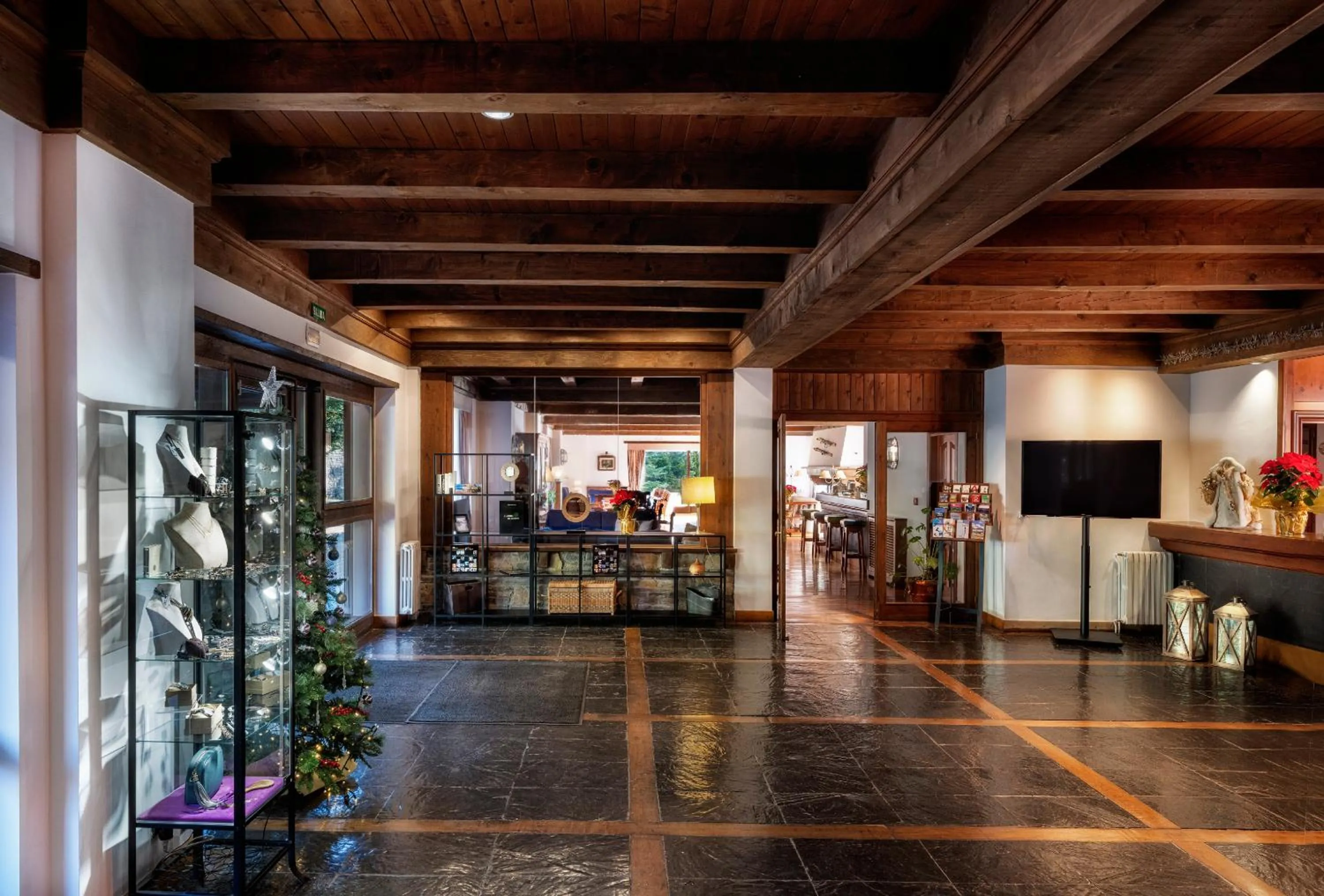 Property building in Meliá de Tredós